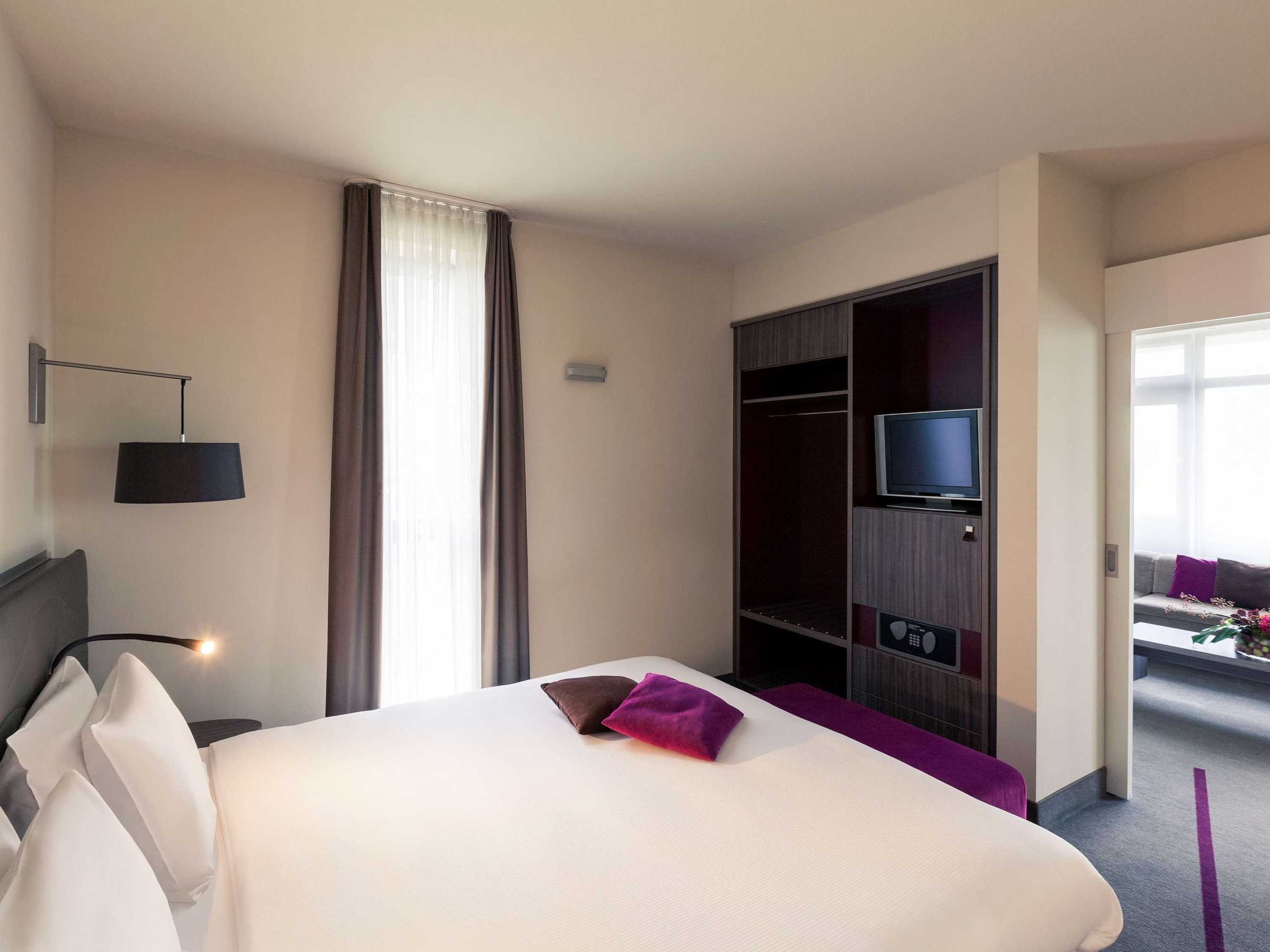 Gift card for Mercure City Groningen Martiniplaza Hotel Gift card for Mercure City Groningen Martiniplaza Hotel