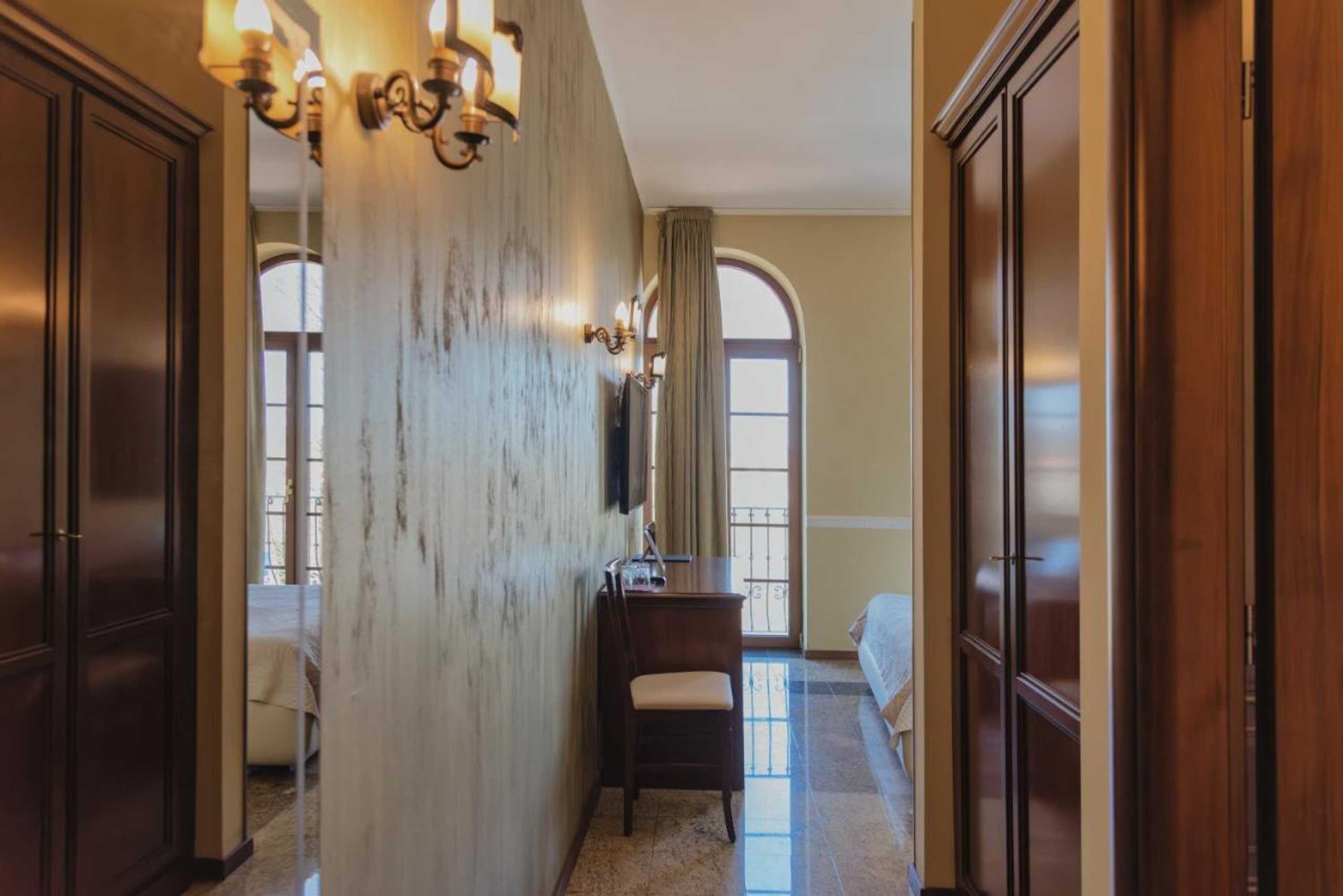 Gift card for Bella & Stella Rooms