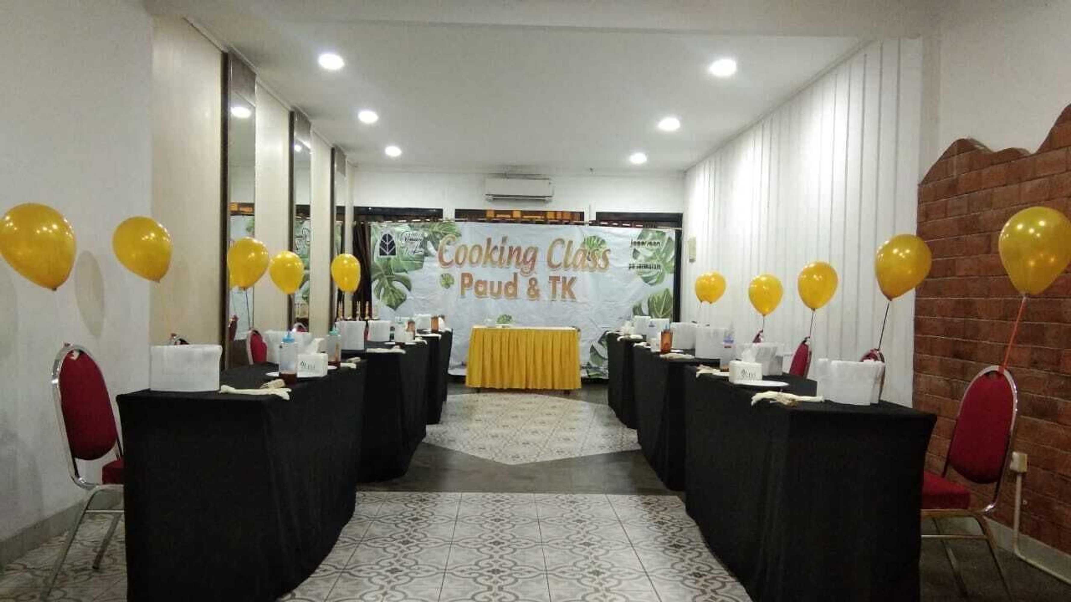 Gift card for Green Red Hotel Syariah Jombang Gift card for Green Red Hotel Syariah Jombang