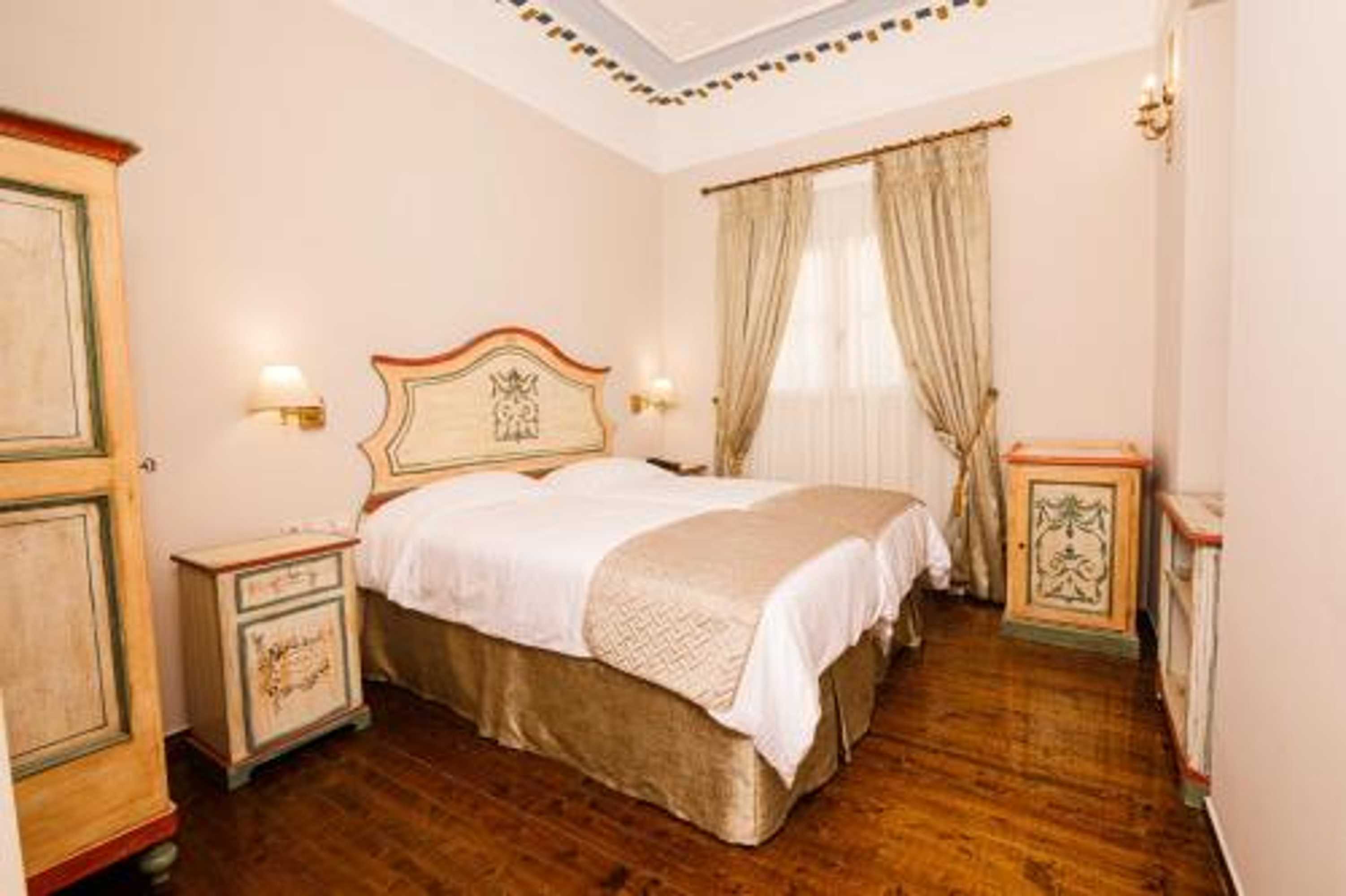 Gift card for Palaiologos Luxury City Hotel Gift card for Palaiologos Luxury City Hotel