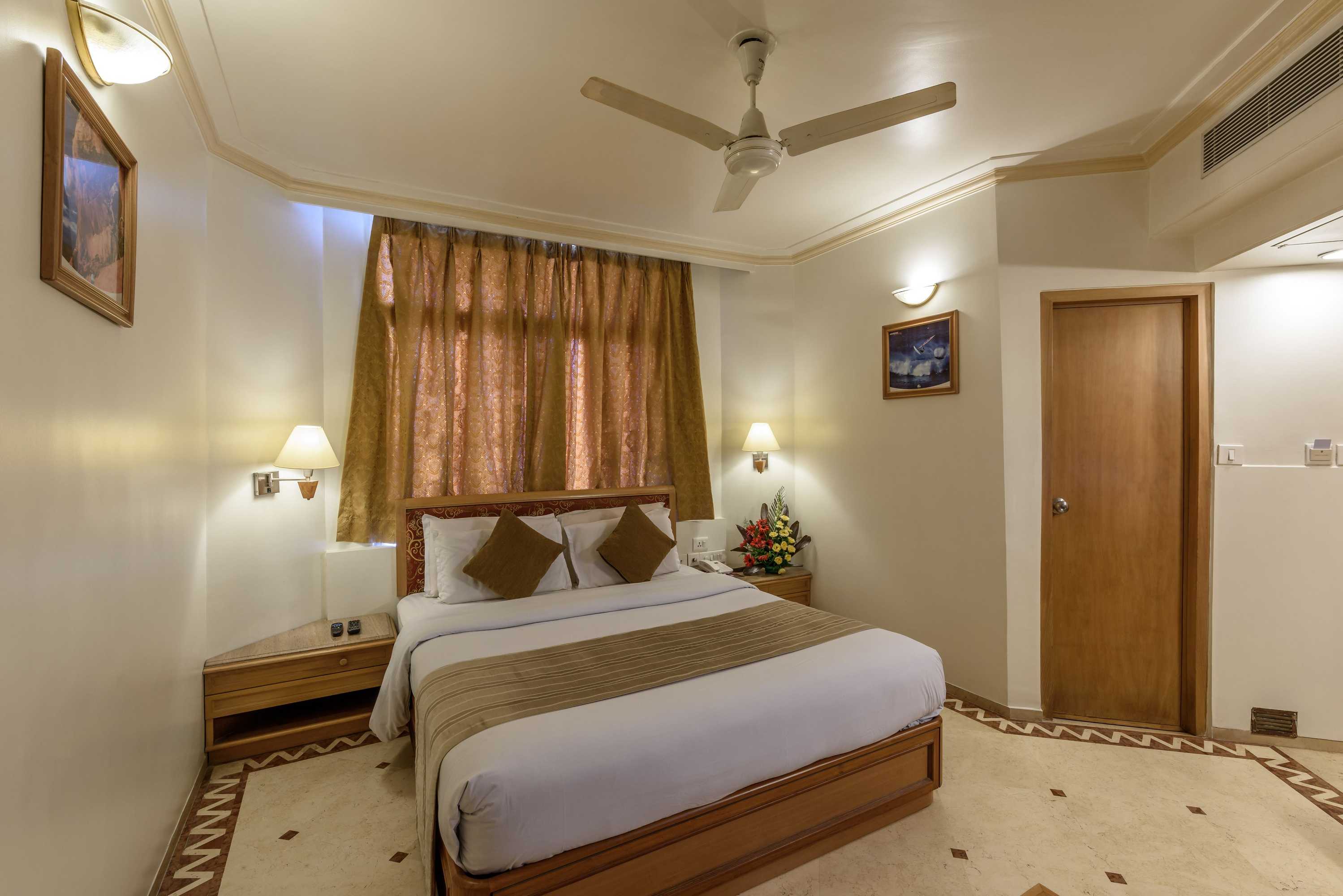Gift card for Comfort Inn President Near Ahmedabad Junction Station Gift card for Comfort Inn President Near Ahmedabad Junction Station