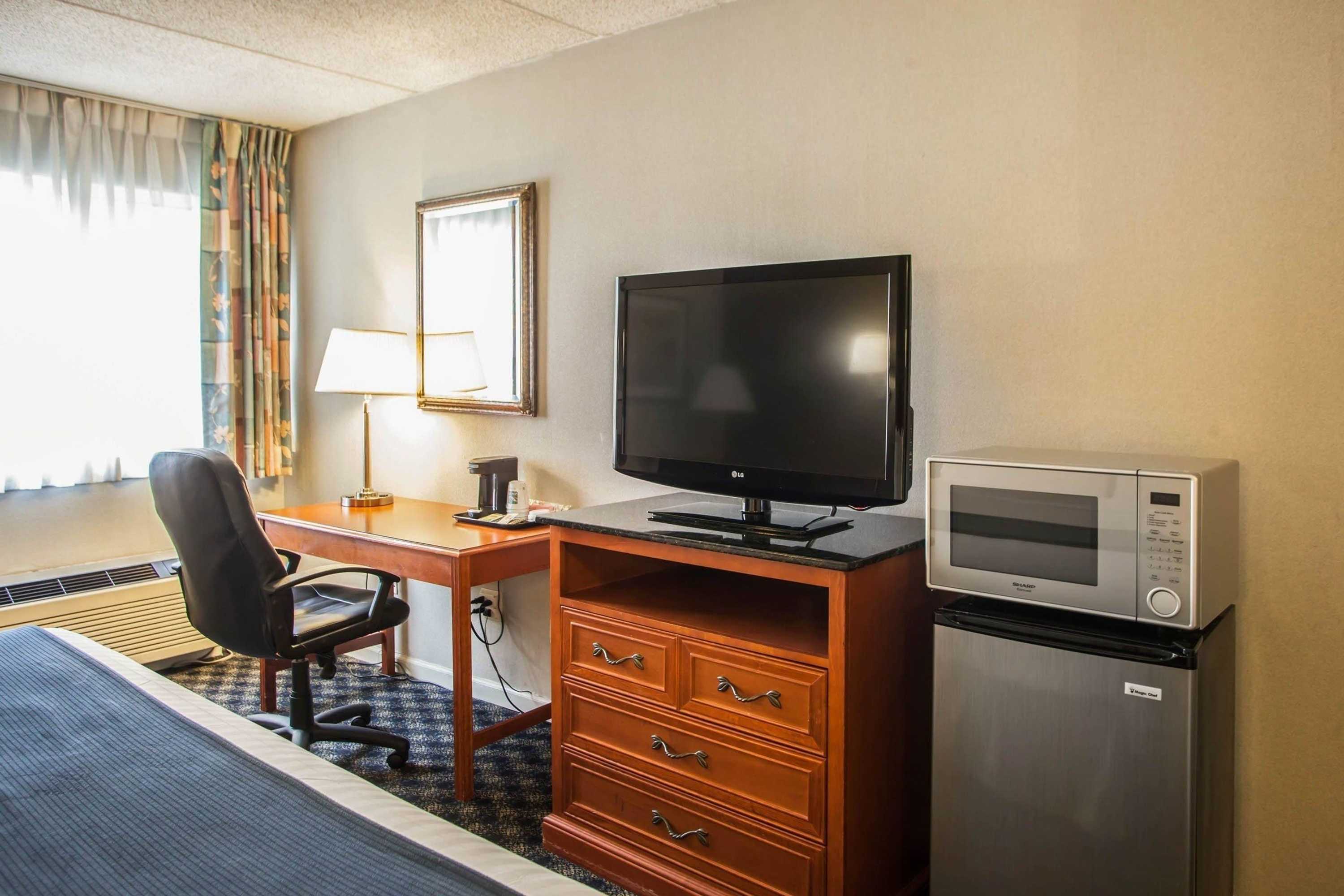 Gift card for Quality Inn & Suites St Charles - West Chicago Gift card for Quality Inn & Suites St Charles - West Chicago