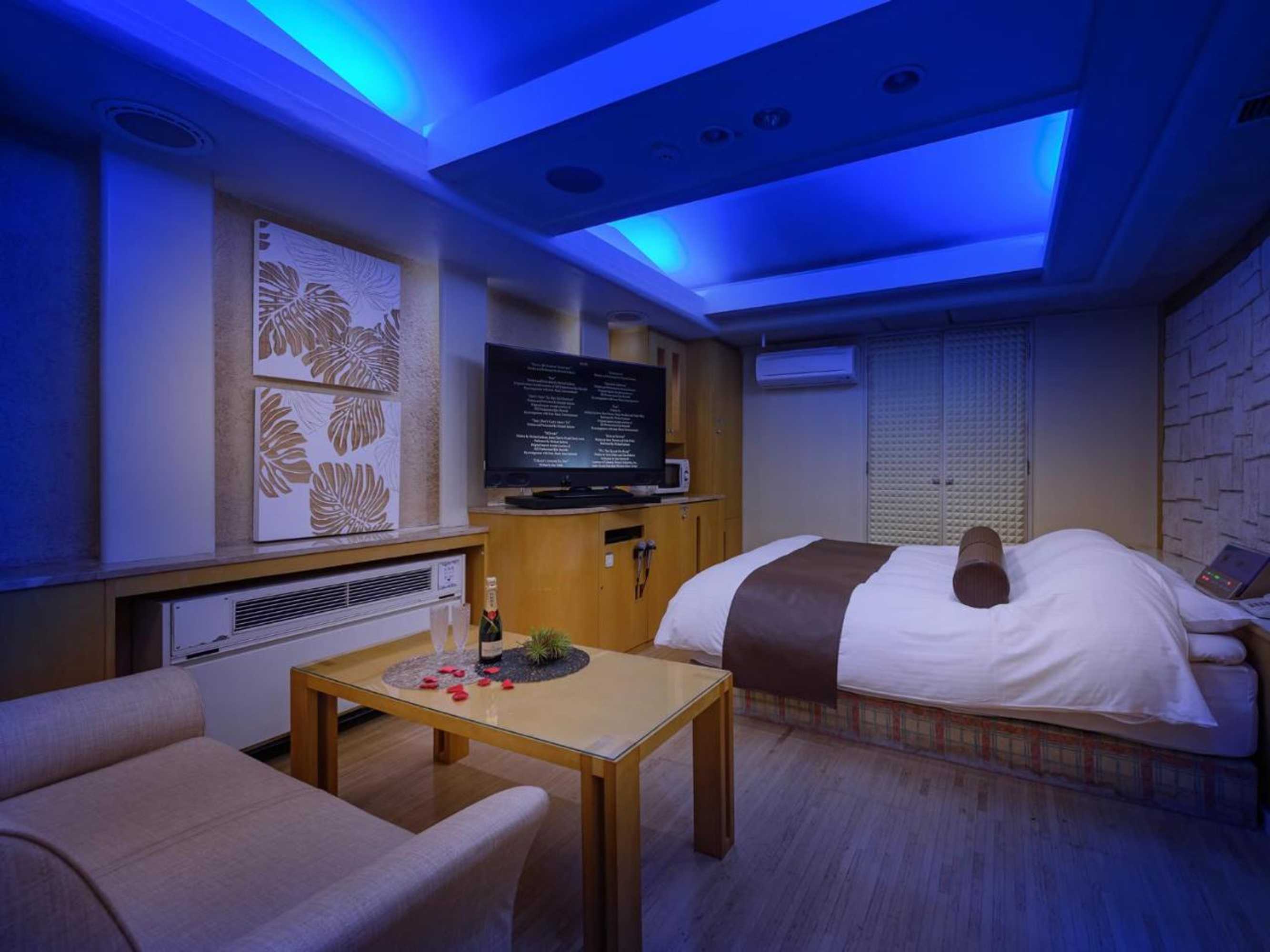 Gift card for Water Hotel Mw (love Hotel)