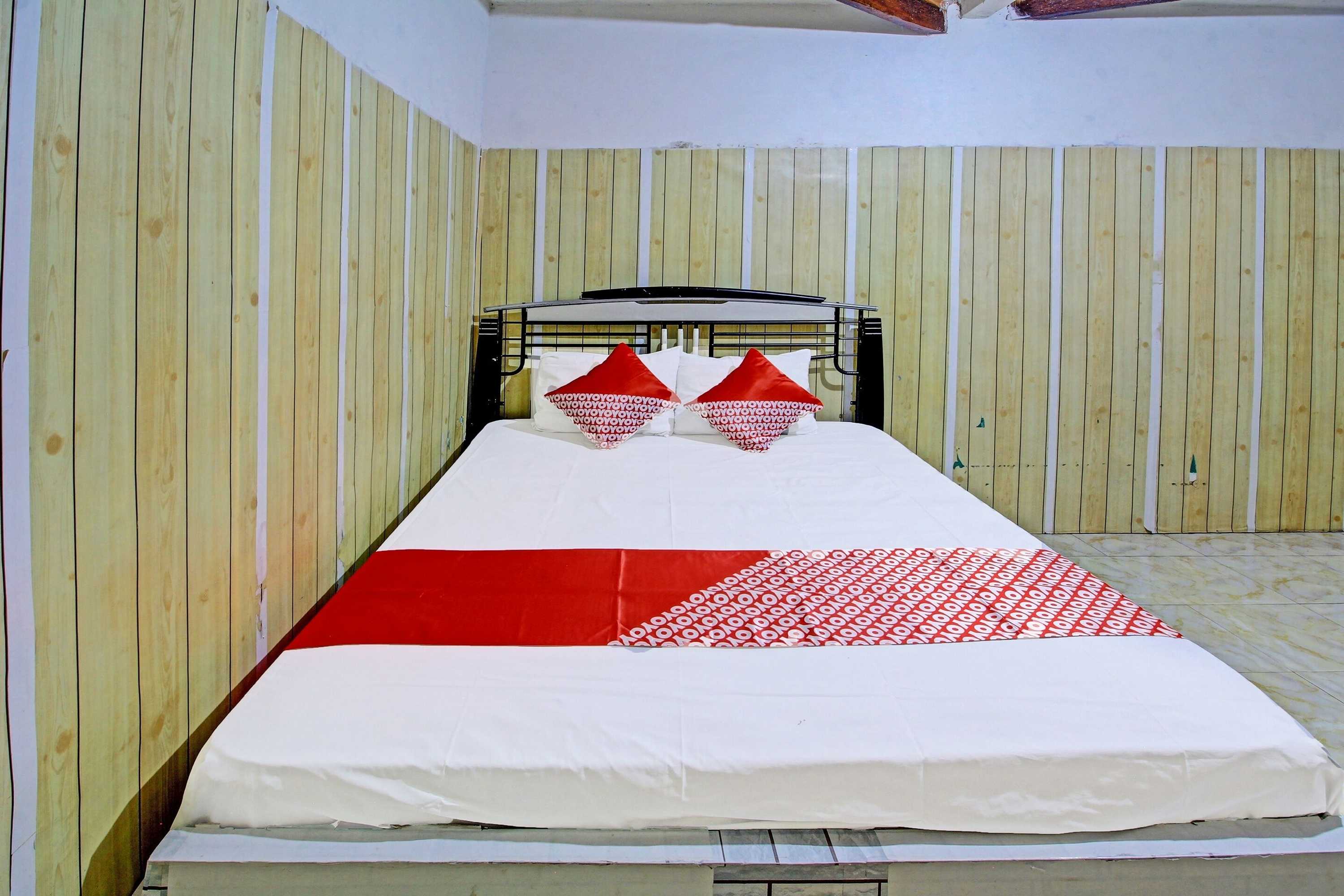 Gift card for Oyo 3012 Coupis Guesthouse Syariah Gift card for Oyo 3012 Coupis Guesthouse Syariah