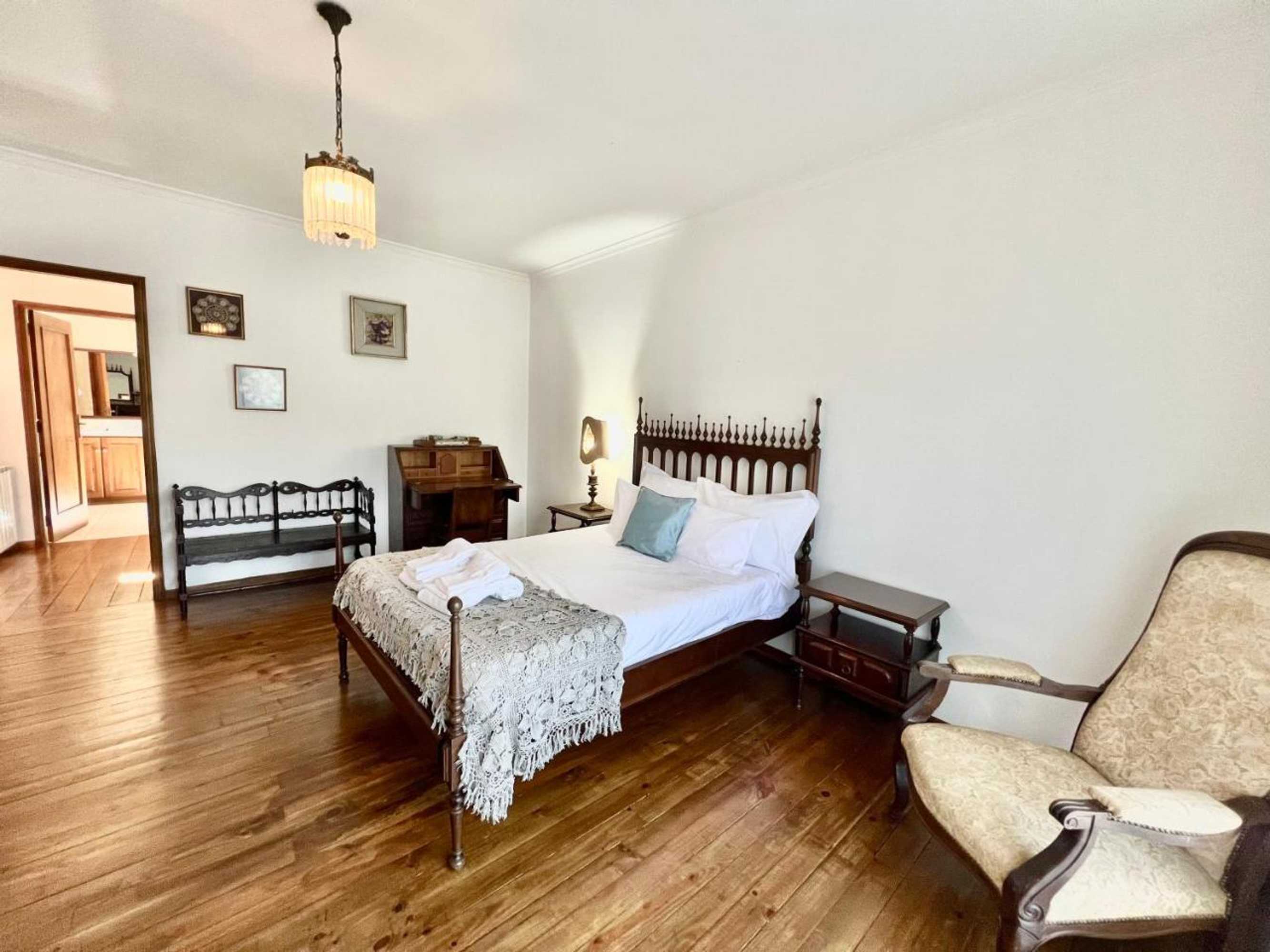 Gift card for Quinta do Casarão by Vinteoito - Casa de Campo Com Piscina