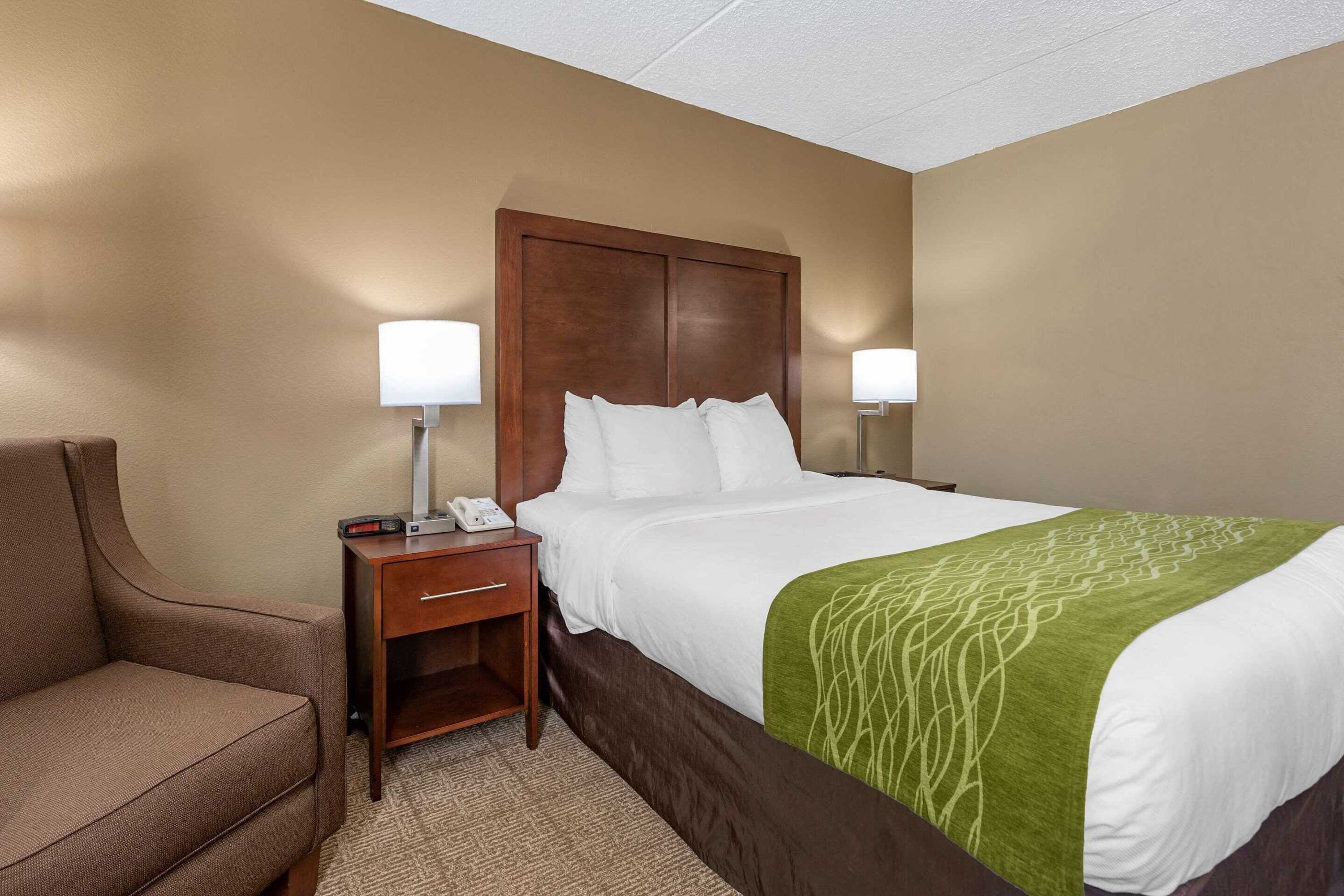 Gift card for Comfort Inn Edison - New Brunswick Gift card for Comfort Inn Edison - New Brunswick