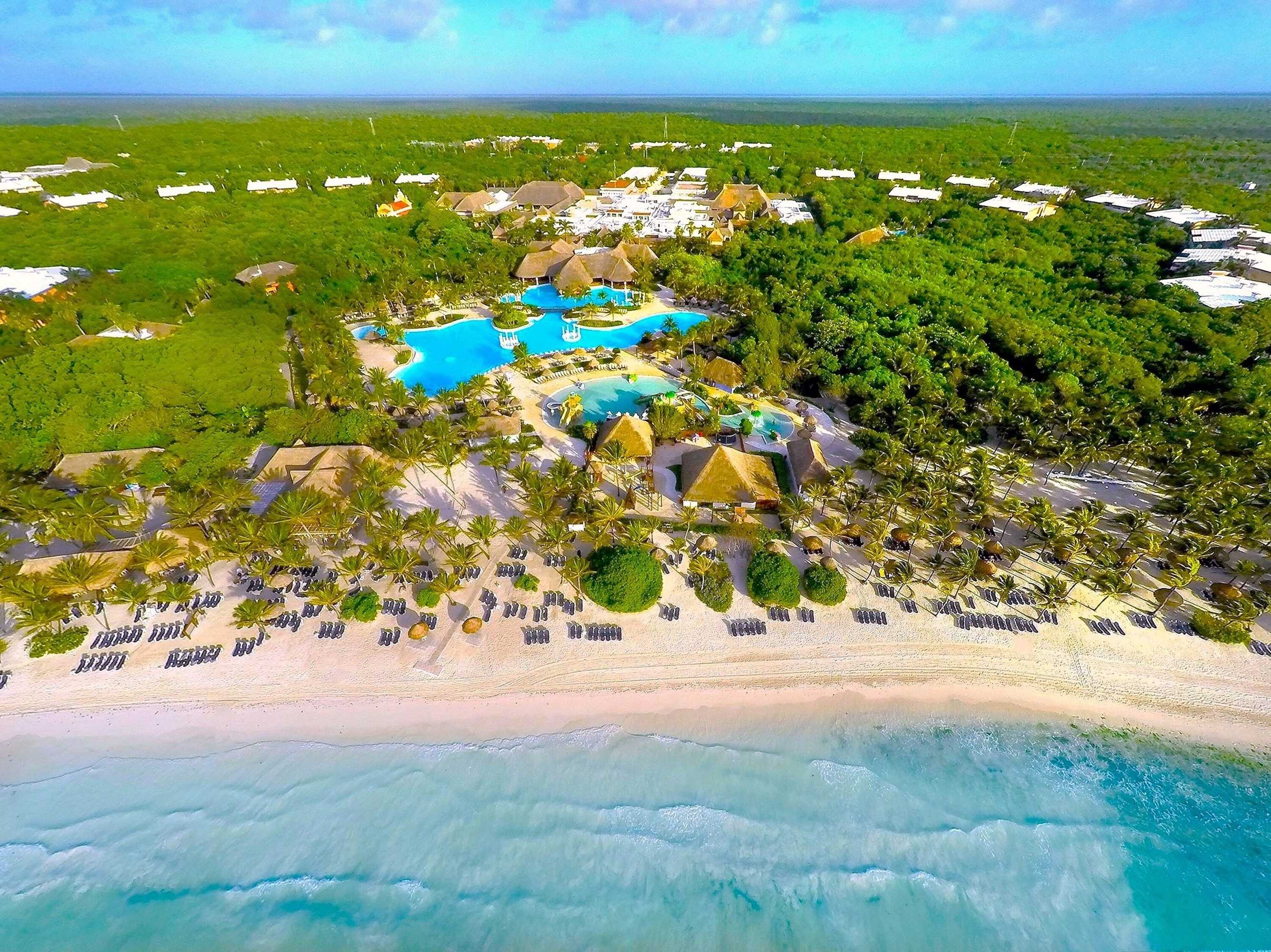Gift card for Grand Palladium White Sand Resort & Spa All Inclusive Gift card for Grand Palladium White Sand Resort & Spa All Inclusive