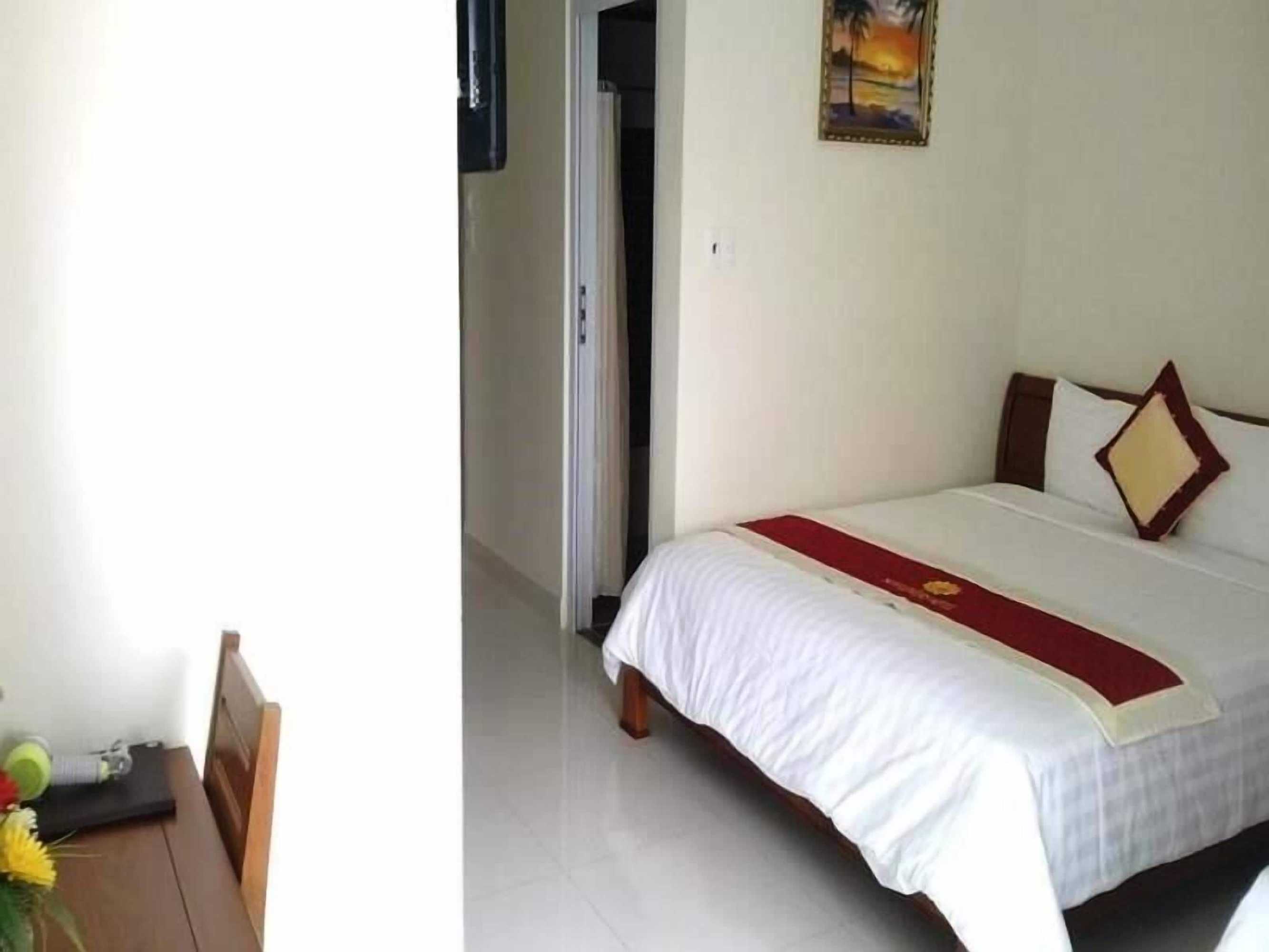Gift card for Hoang Yen Canary Hotel Gift card for Hoang Yen Canary Hotel