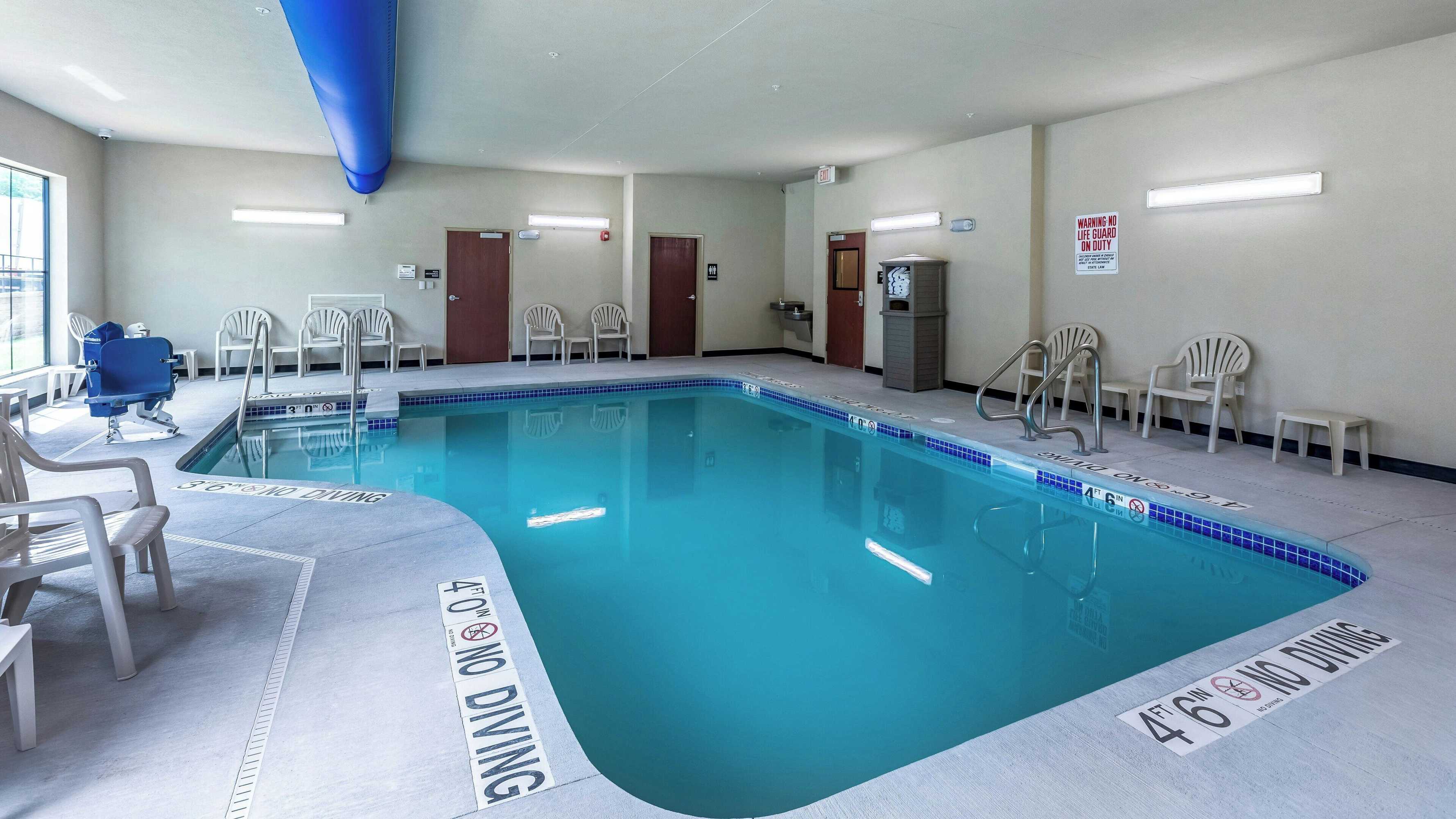 Gift card for Cobblestone Hotel & Suites - Hartford