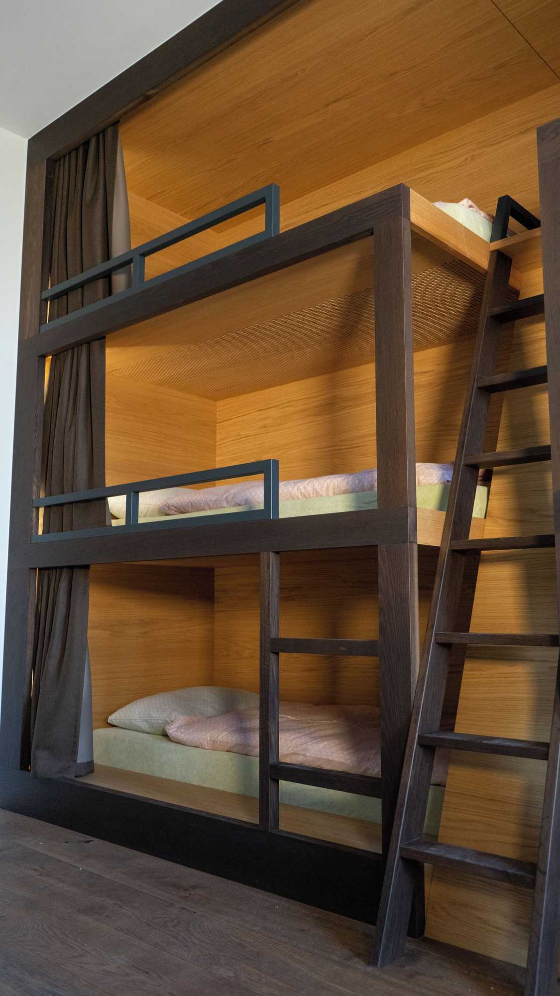 Gift card for Schloss Burgdorf Youth Hostel