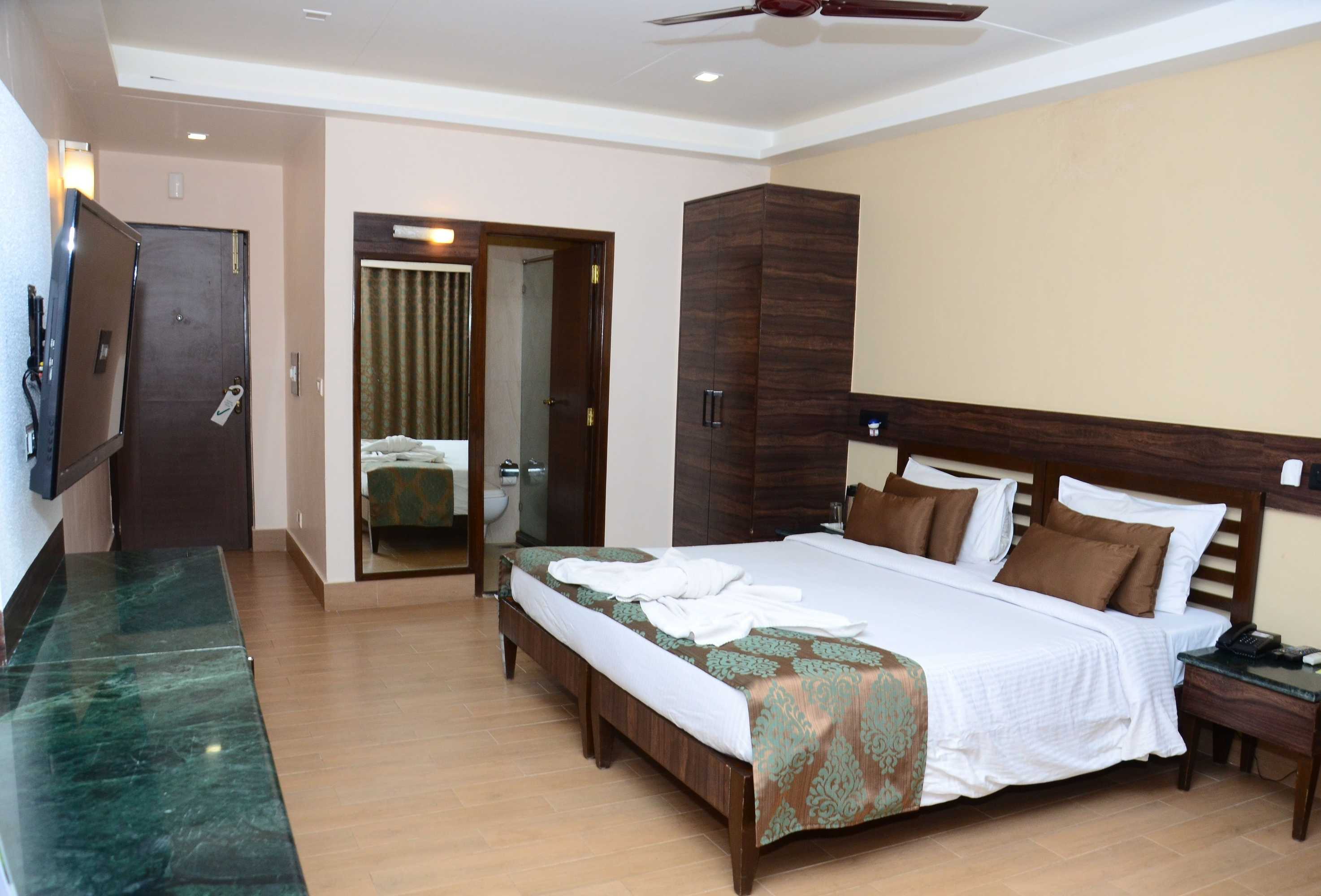 Gift card for Upper Deck Resort - Stay And Relax at The Highest Peak Lonavala Gift card for Upper Deck Resort - Stay And Relax at The Highest Peak Lonavala