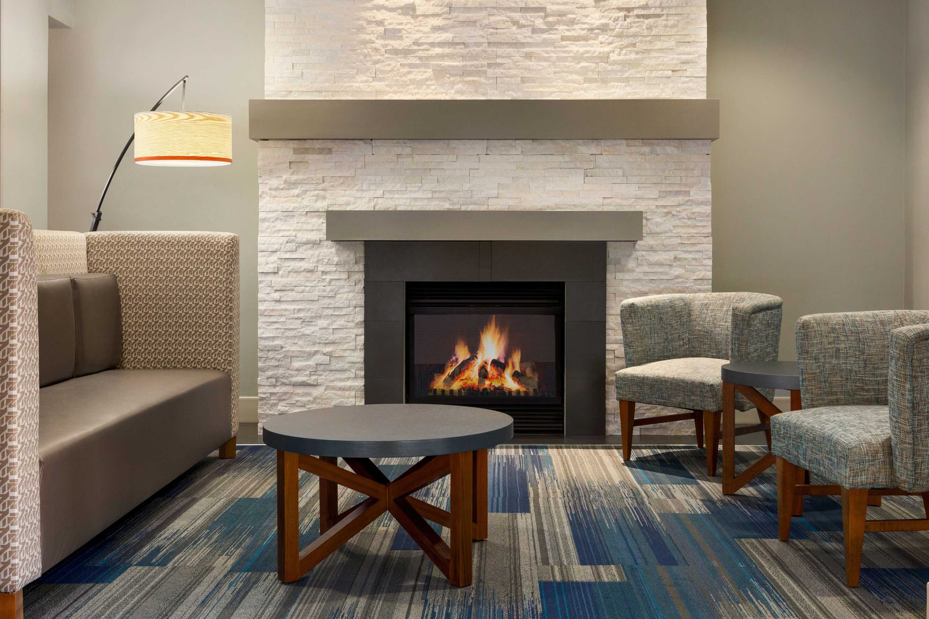 Gift card for Holiday Inn Express & Suites Philadelphia - Mt. Laurel by Ihg Gift card for Holiday Inn Express & Suites Philadelphia - Mt. Laurel by Ihg