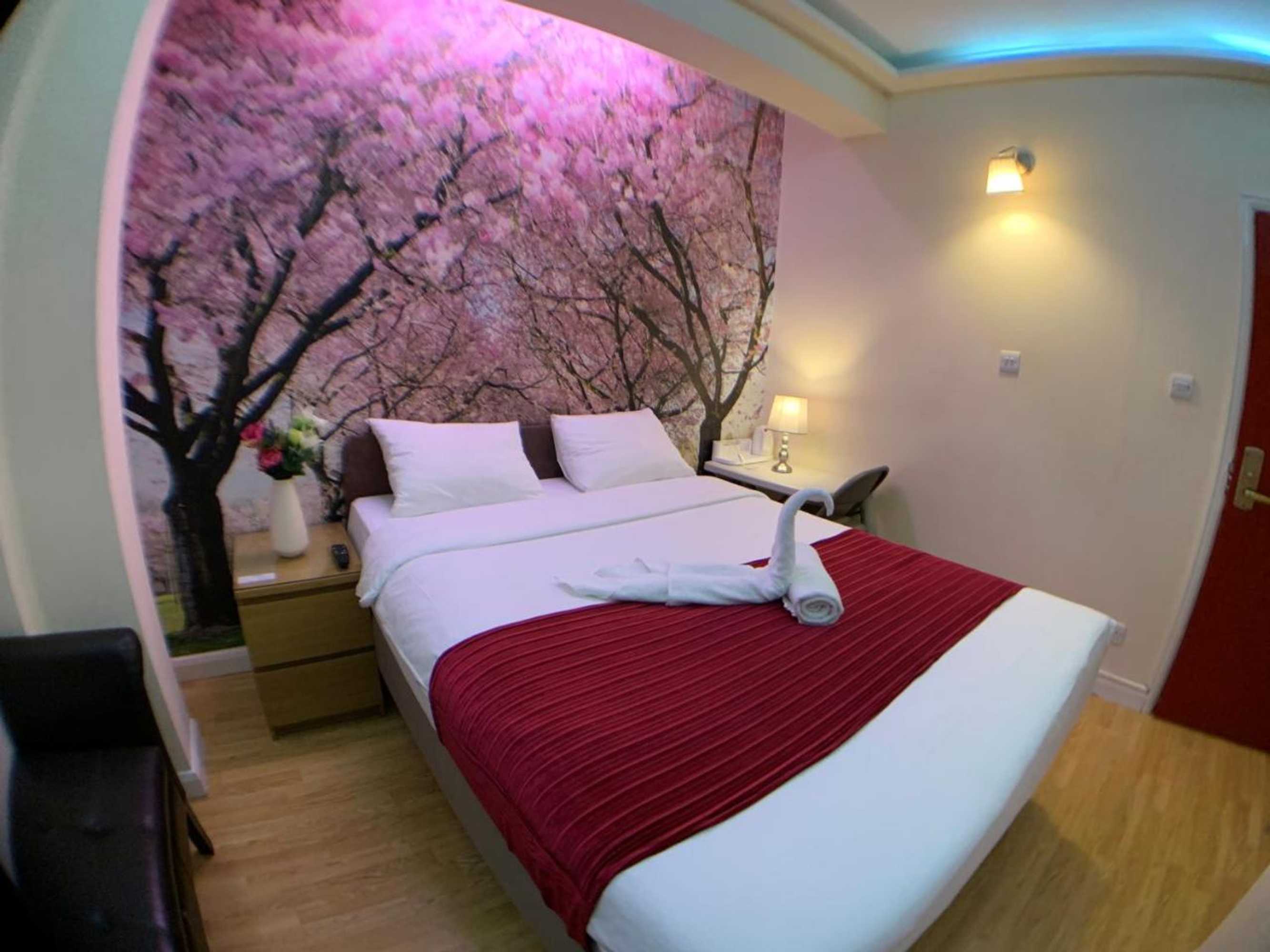 Gift card for Barking Hotel