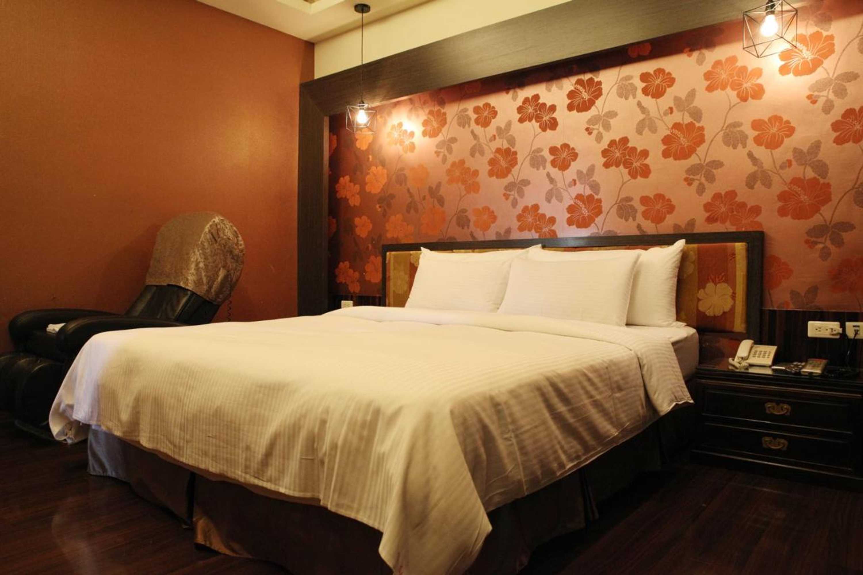 Gift card for Go Shine Motel