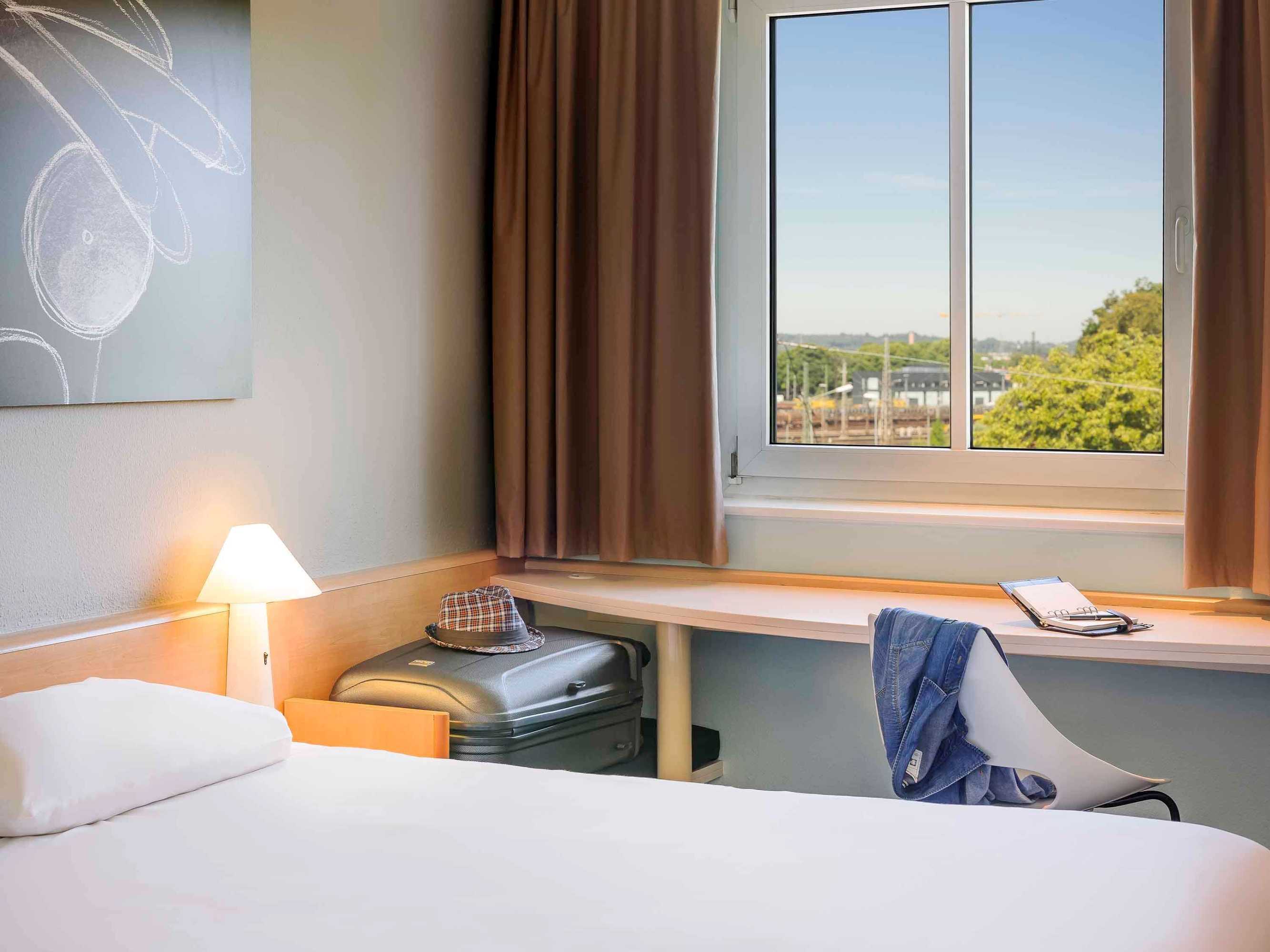 Gift card for Ibis Augsburg Koenigsplatz Gift card for Ibis Augsburg Koenigsplatz