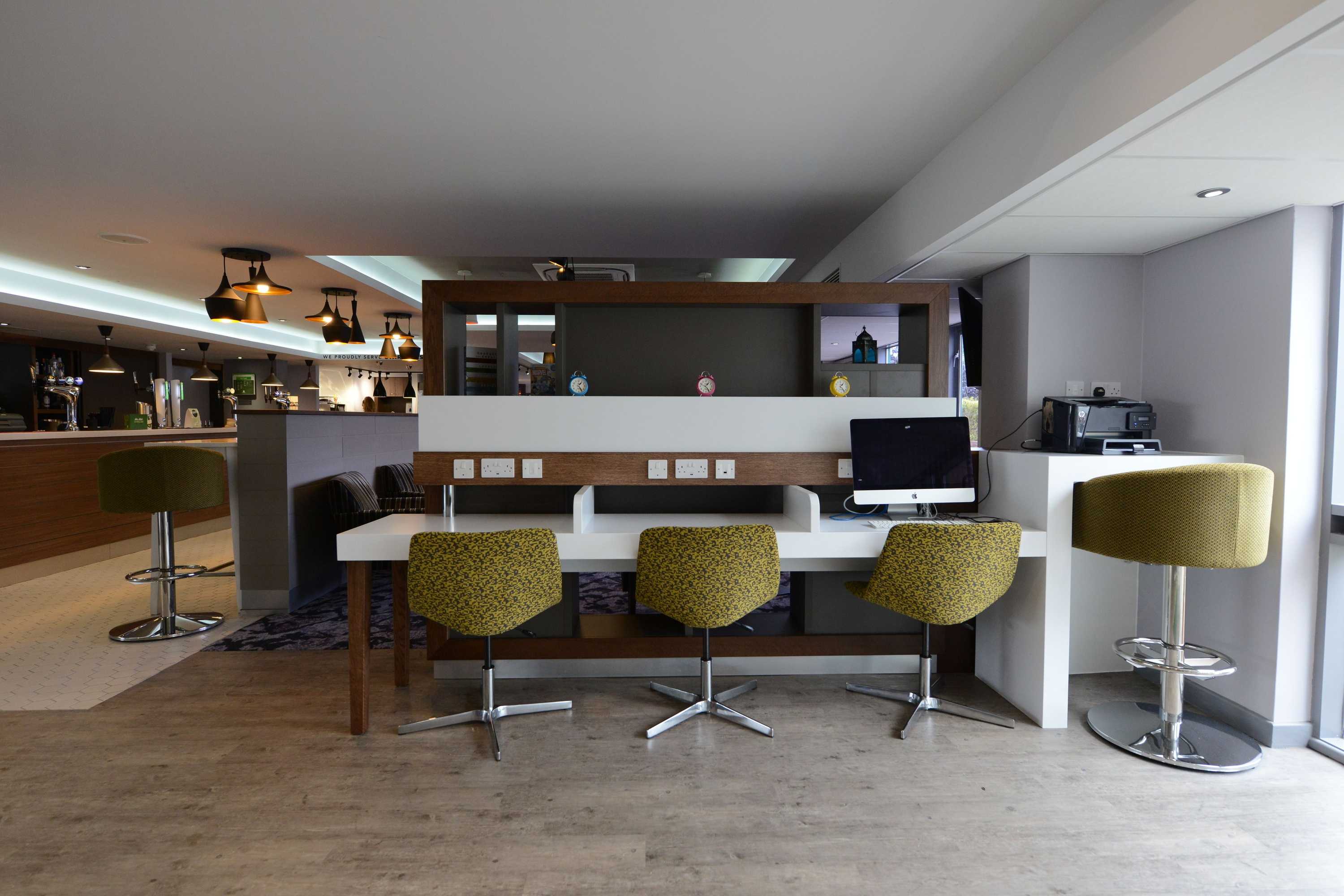 Gift card for Holiday Inn Wolverhampton - Racecourse by Ihg