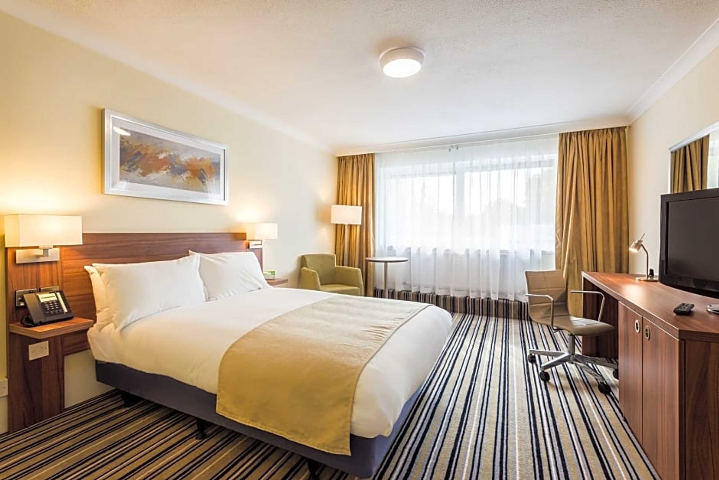 Gift card for Holiday Inn Warrington Gift card for Holiday Inn Warrington