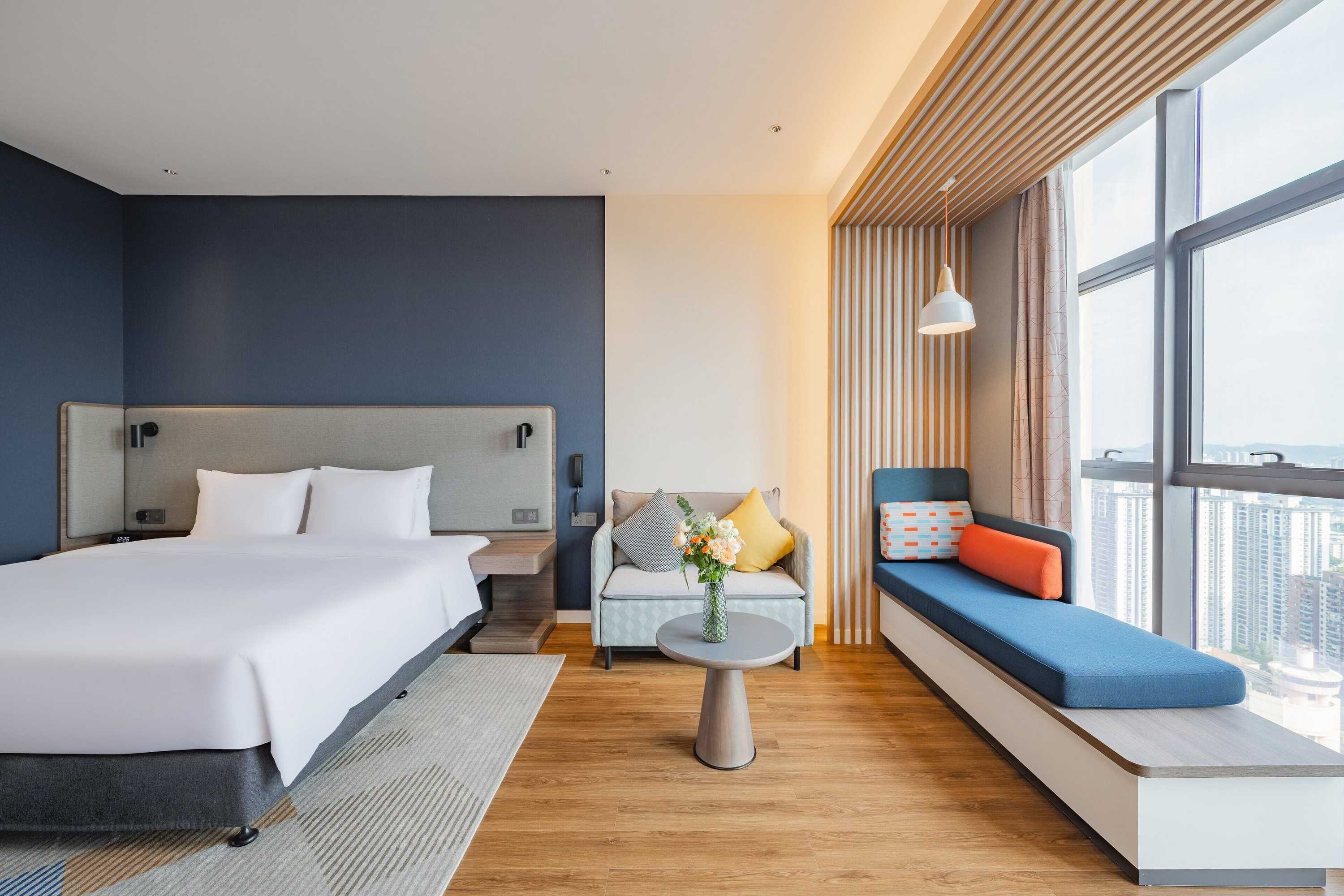 Gift card for Holiday Inn Express Nanning Jiangnan by Ihg Gift card for Holiday Inn Express Nanning Jiangnan by Ihg