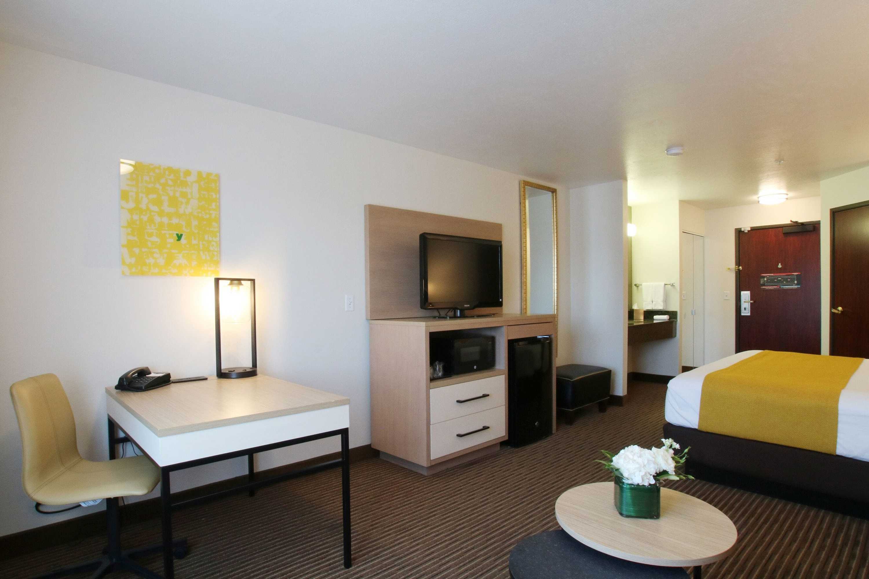 Gift card for Oxford Suites Spokane Valley Gift card for Oxford Suites Spokane Valley