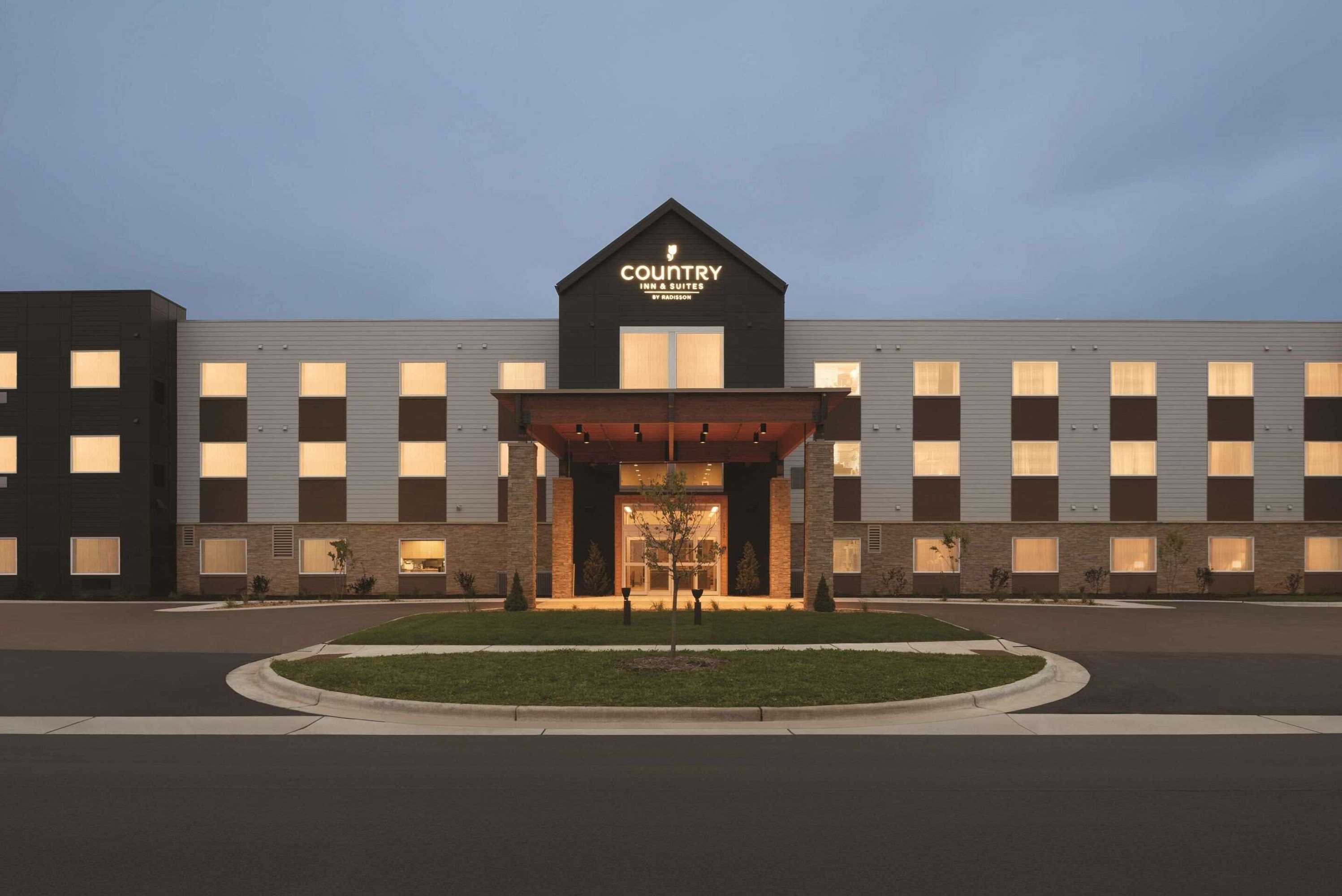 Gift card for Country Inn & Suites by Radisson, Ft. Atkinson, WI Gift card for Country Inn & Suites by Radisson, Ft. Atkinson, WI