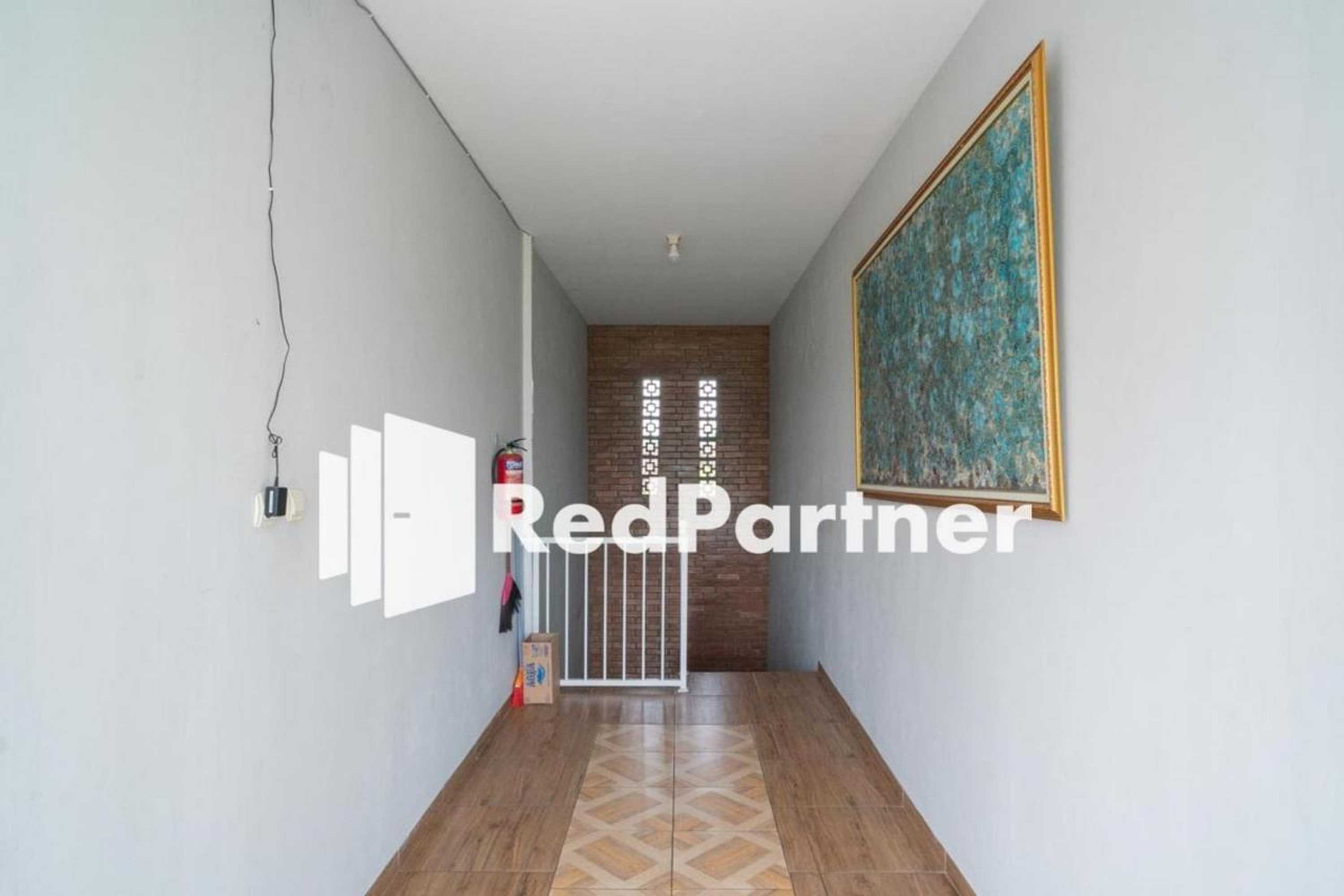 Gift card for House Acasia Syariah Near Universitas Aisyiah Yogyakarta Mitra Reddoorz