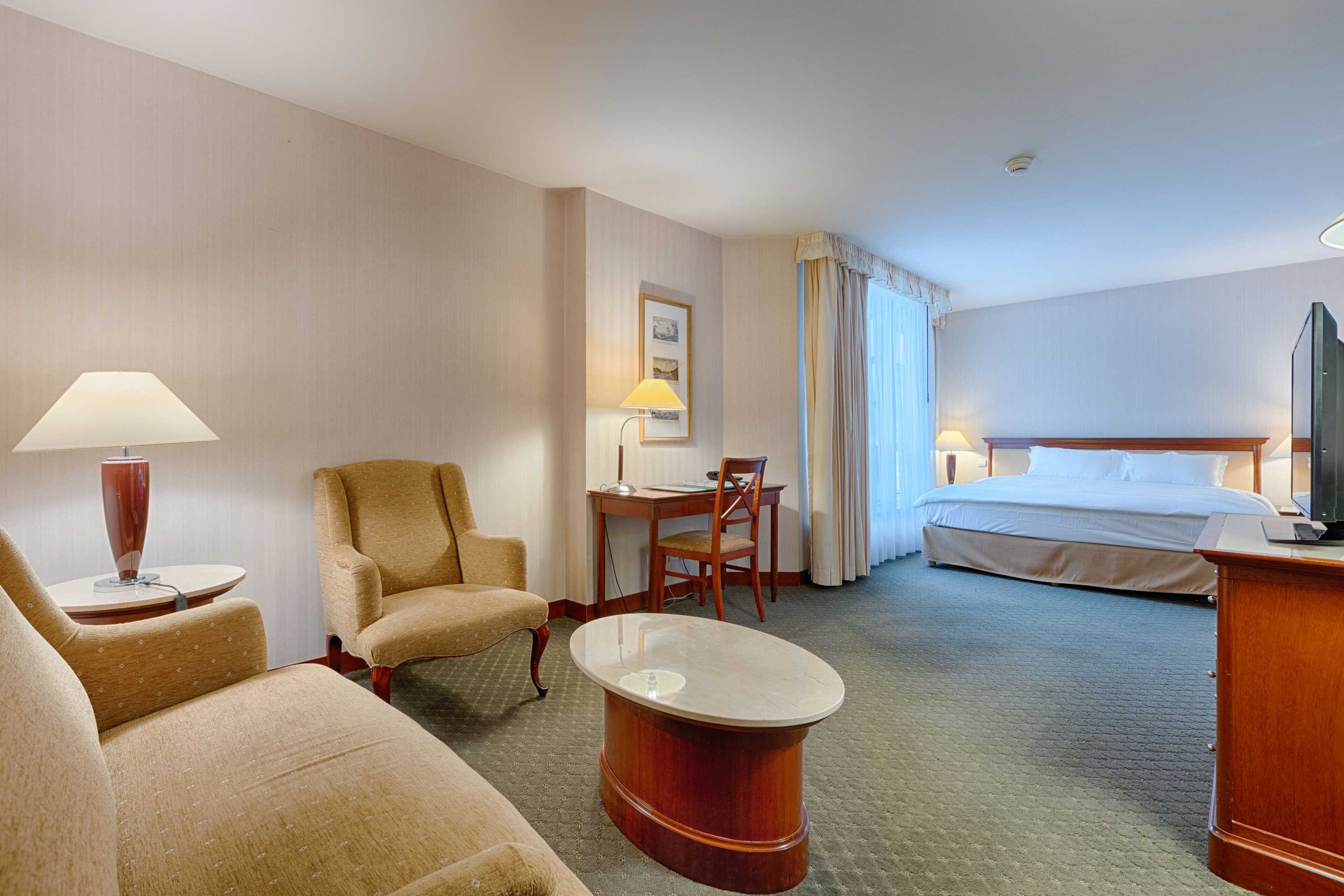 Gift card for Evergreen Laurel Hotel Gift card for Evergreen Laurel Hotel