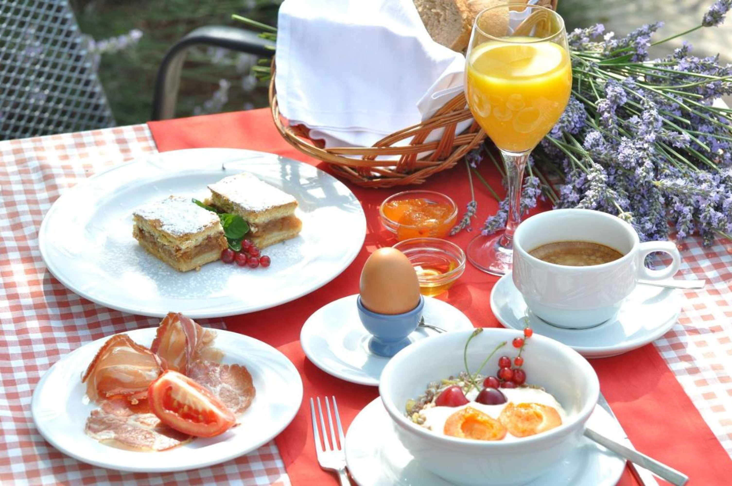 Gift card for Casa Romantica La Parenzana