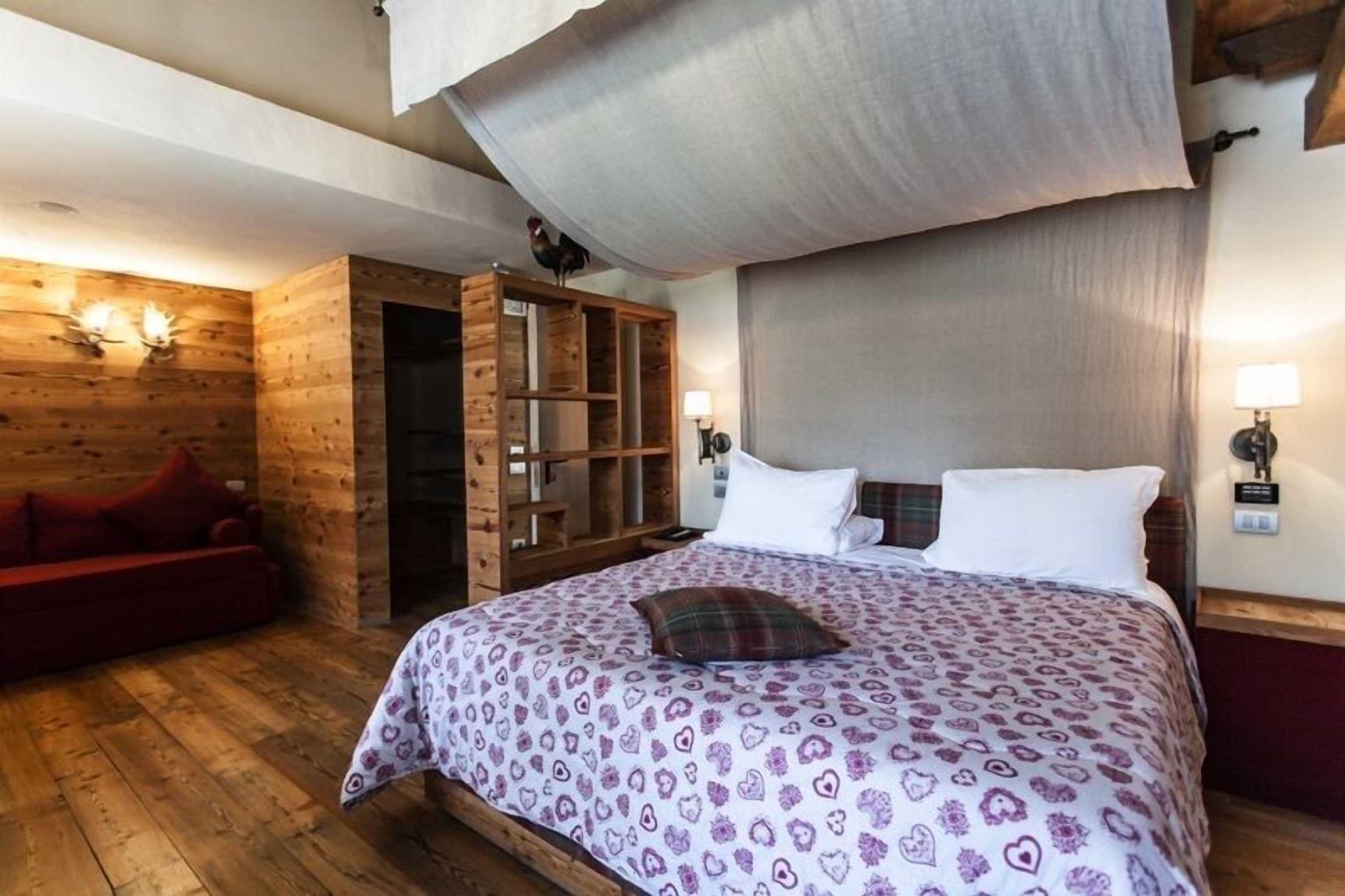 Gift card for Chalet Eden Eco Hotel, Restaurant & Wellness Gift card for Chalet Eden Eco Hotel, Restaurant & Wellness