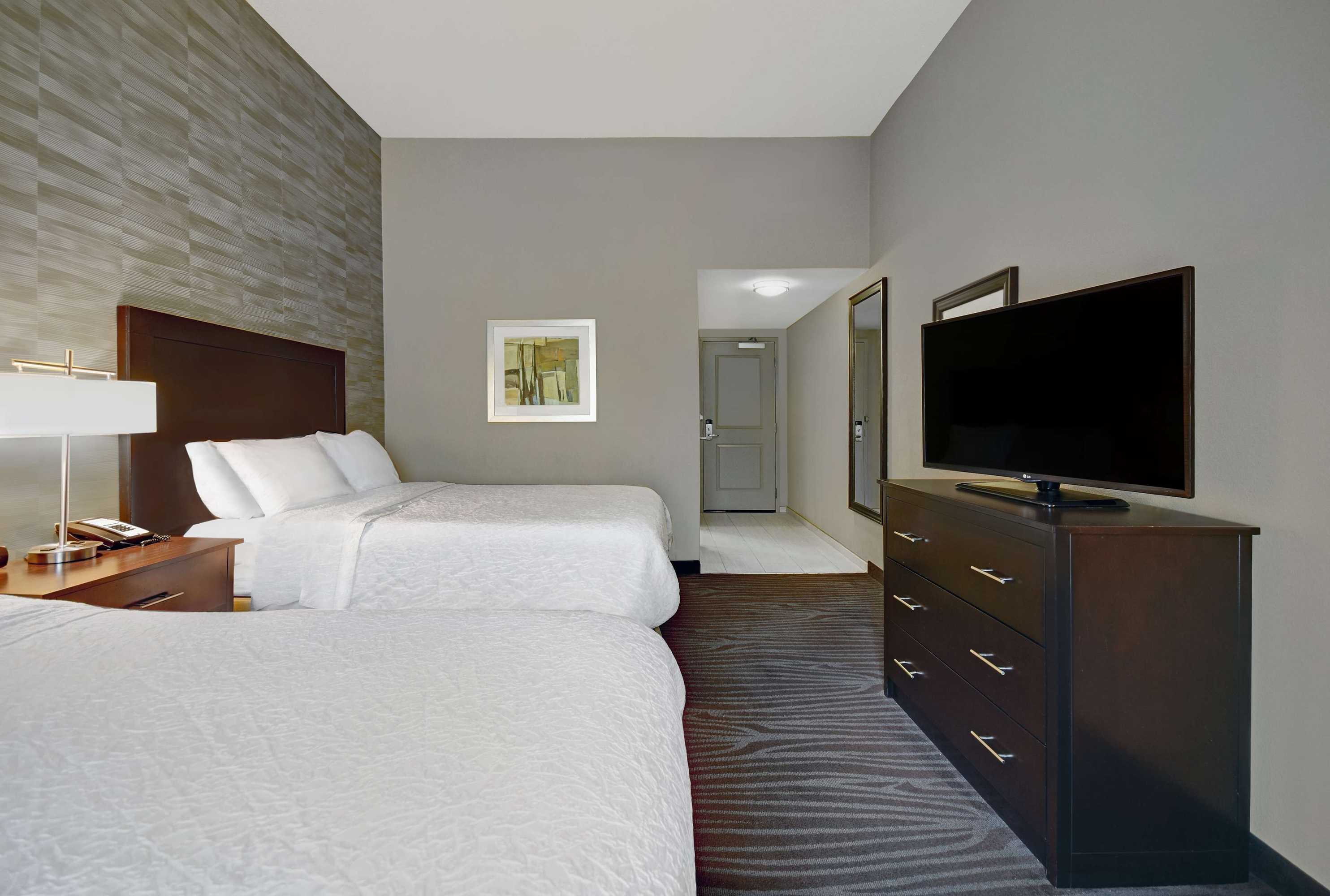 Gift card for Hampton Inn & Suites Robbinsville Gift card for Hampton Inn & Suites Robbinsville