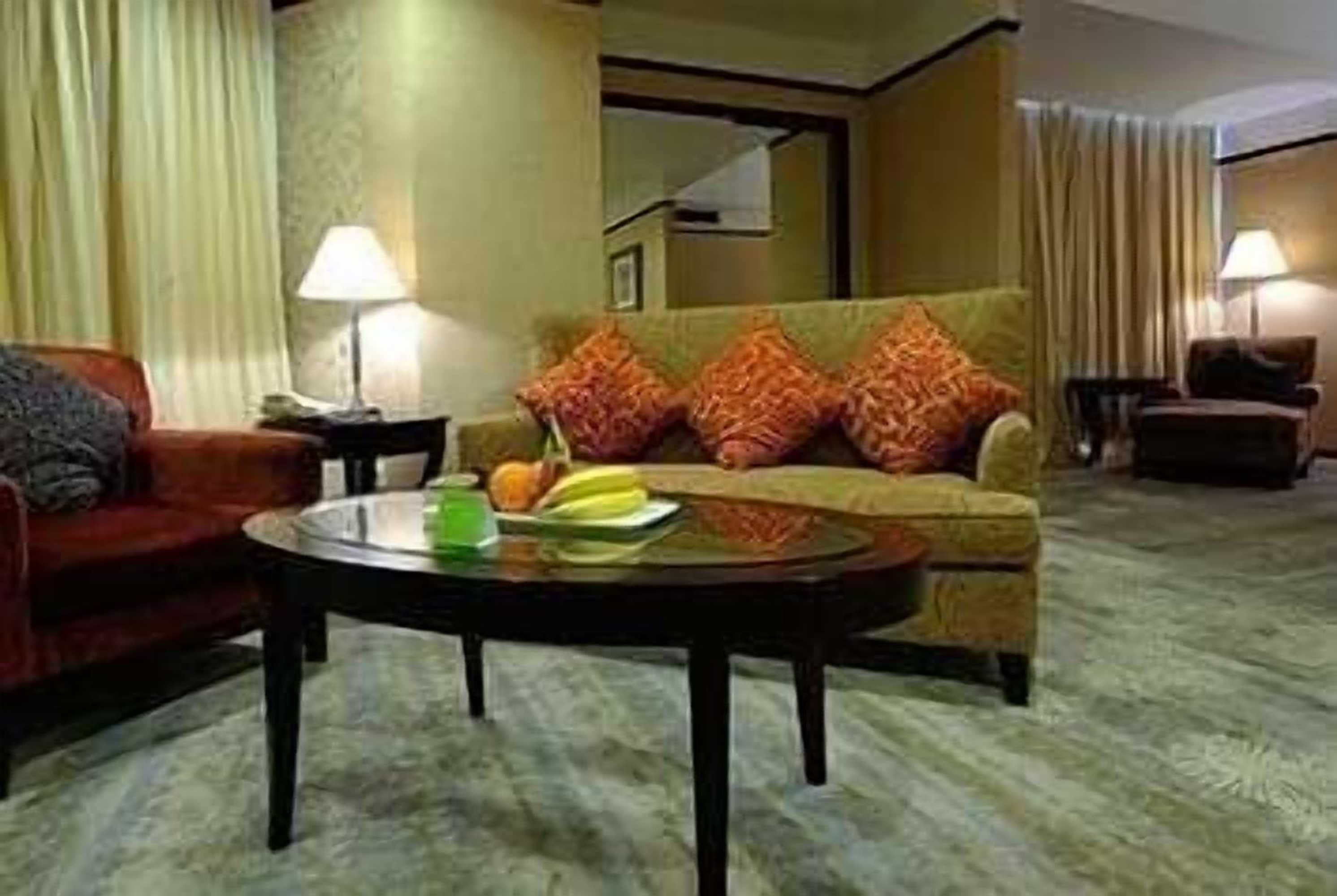 Gift card for Howard Johnson Pearl Plaza Wuhan Gift card for Howard Johnson Pearl Plaza Wuhan