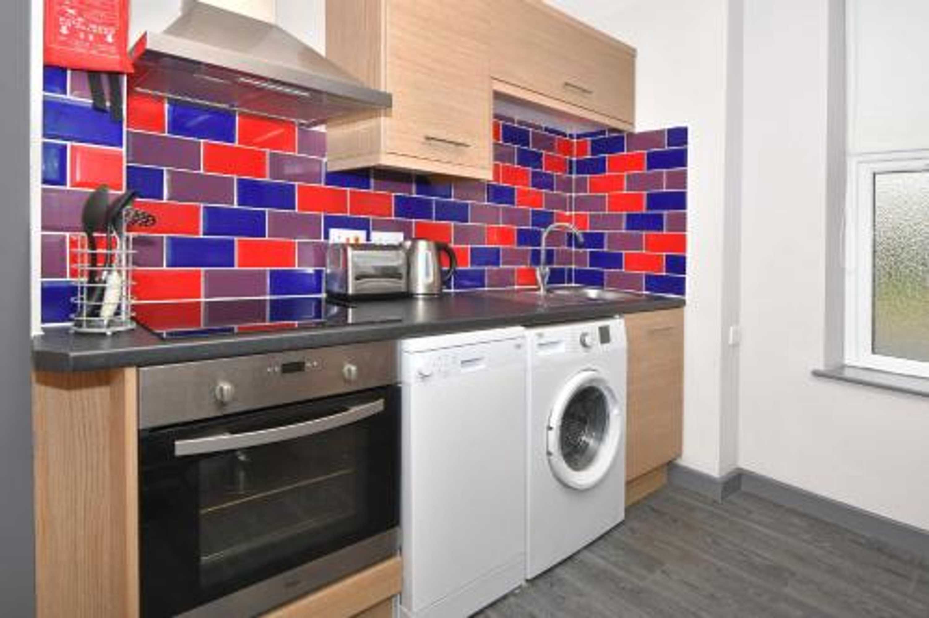 Gift card for Smithfield Deluxe Apartments by Yourstays - Luxury Apartments in Stoke-On-Trent Gift card for Smithfield Deluxe Apartments by Yourstays - Luxury Apartments in Stoke-On-Trent
