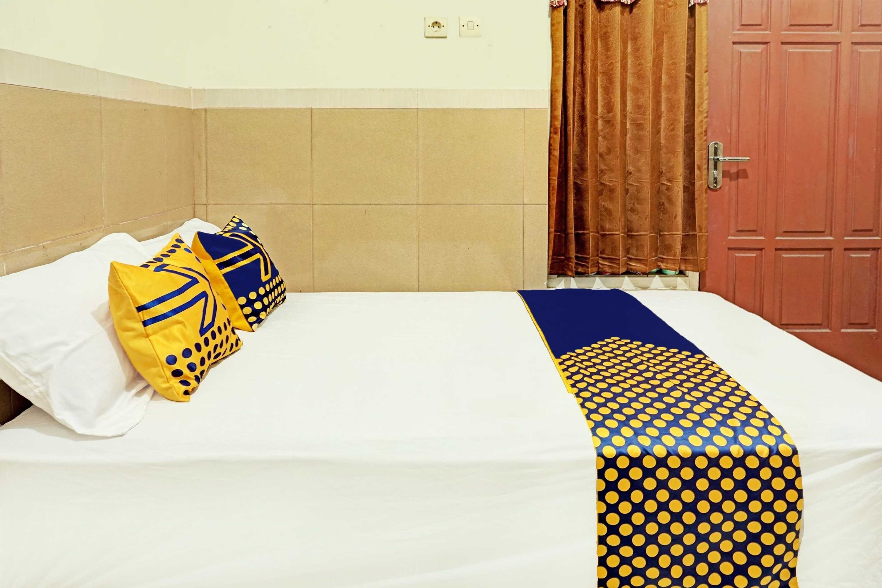 Gift card for Oyo Life  92393 Namimart Syariah 1