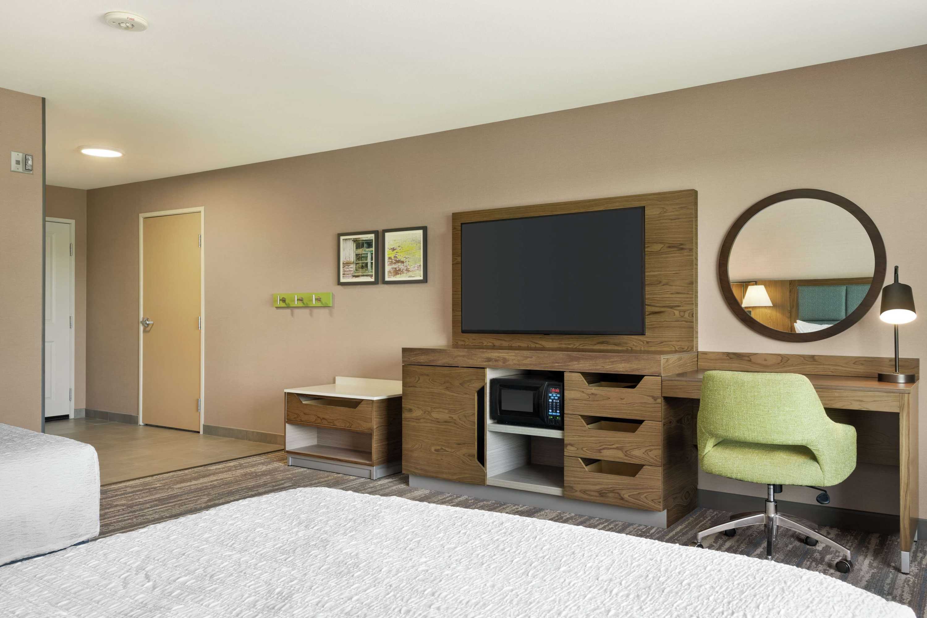 Gift card for Hampton Inn & Suites Tacoma/puyallup Gift card for Hampton Inn & Suites Tacoma/puyallup