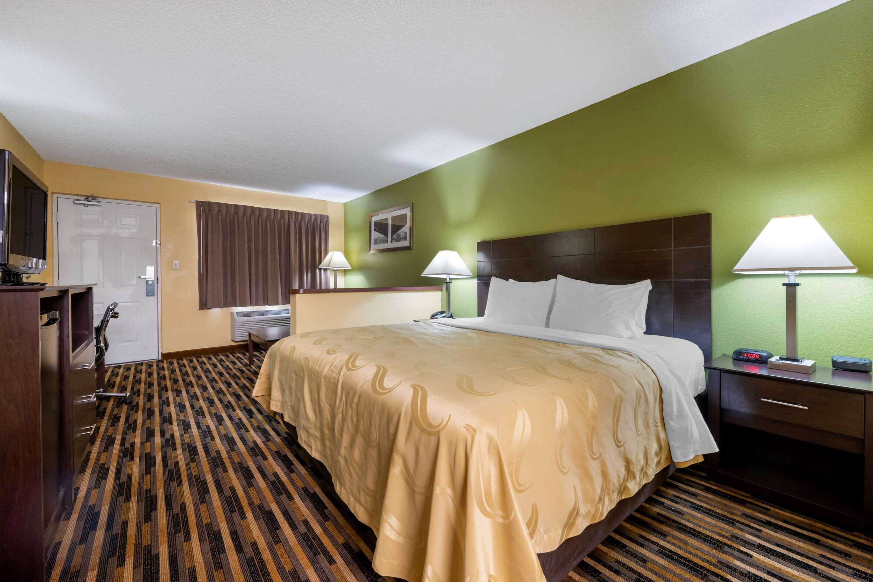 Gift card for Quality Inn & Suites Mt Dora North Gift card for Quality Inn & Suites Mt Dora North