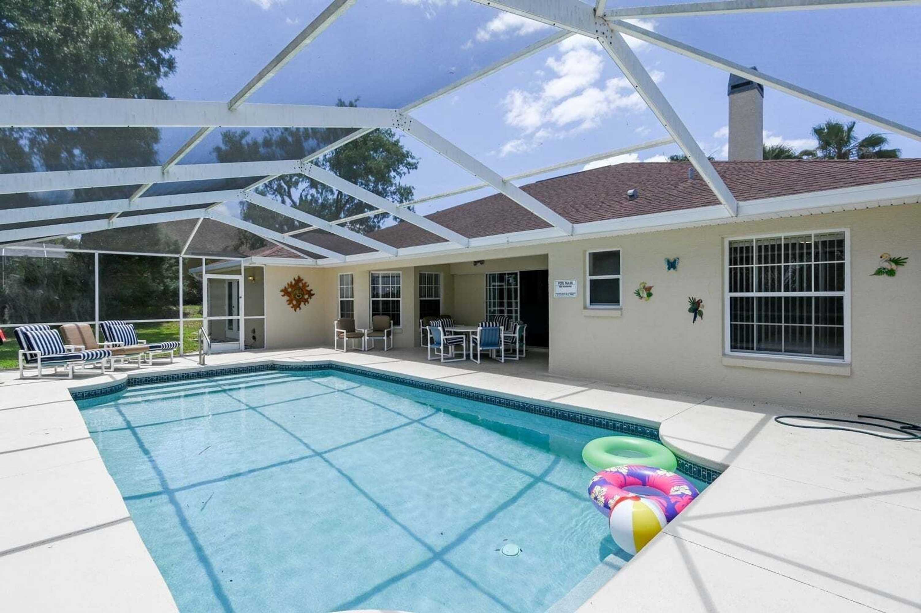 Gift card for Family Vacations 5 Bedroom Poolhome Gift card for Family Vacations 5 Bedroom Poolhome