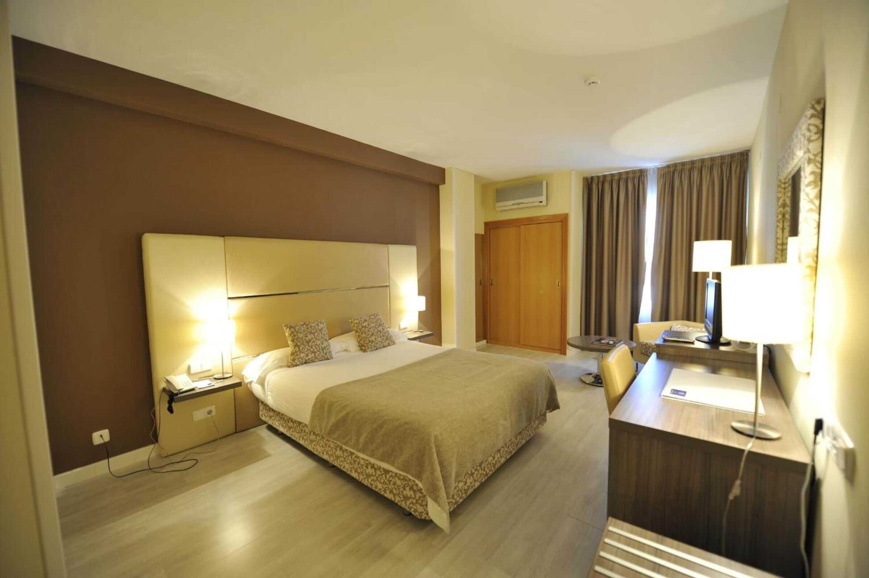 Gift card for Hotel Puerta de Segovia Gift card for Hotel Puerta de Segovia