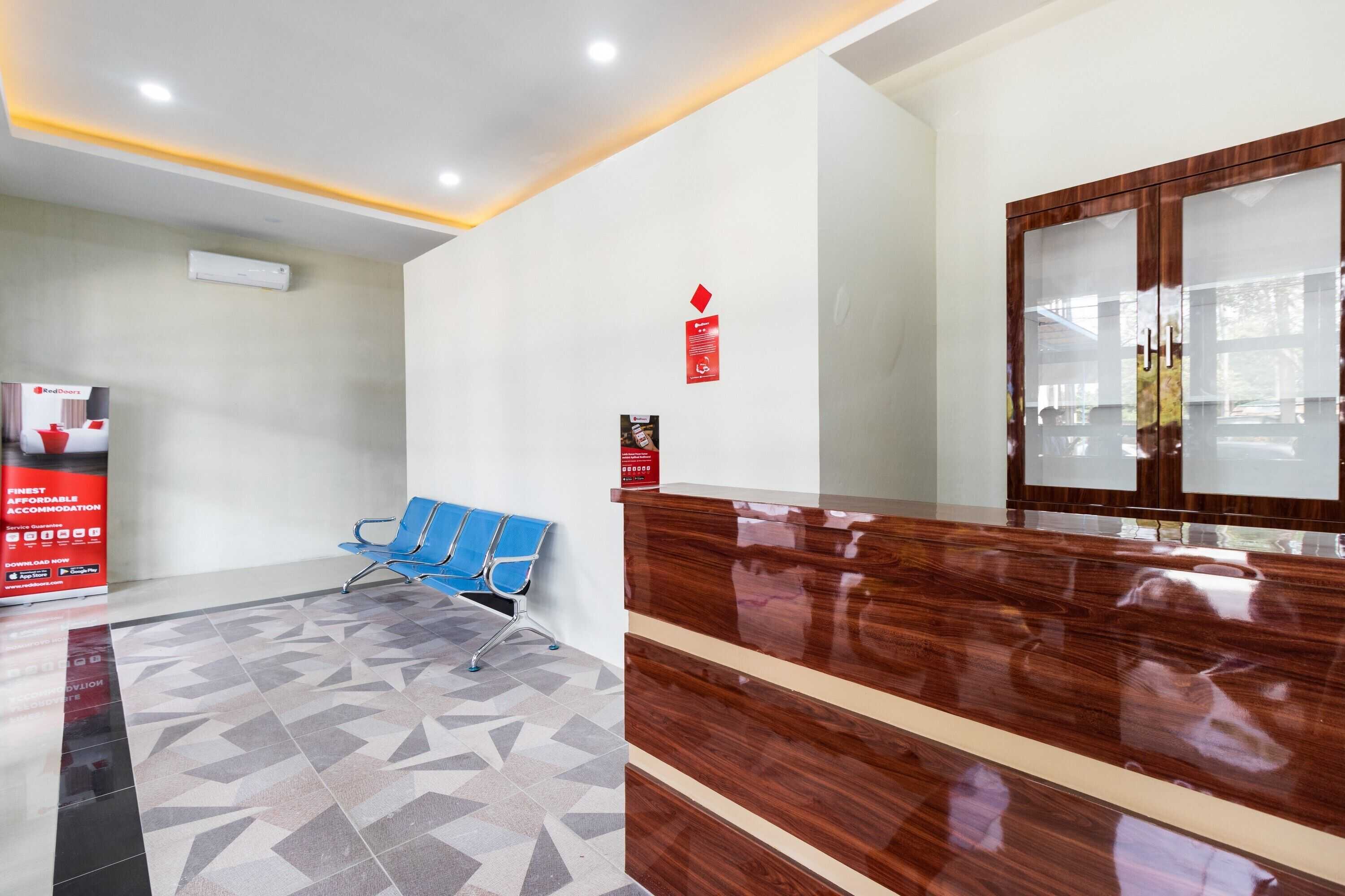 Gift card for Reddoorz Near Medan Amplas Gift card for Reddoorz Near Medan Amplas