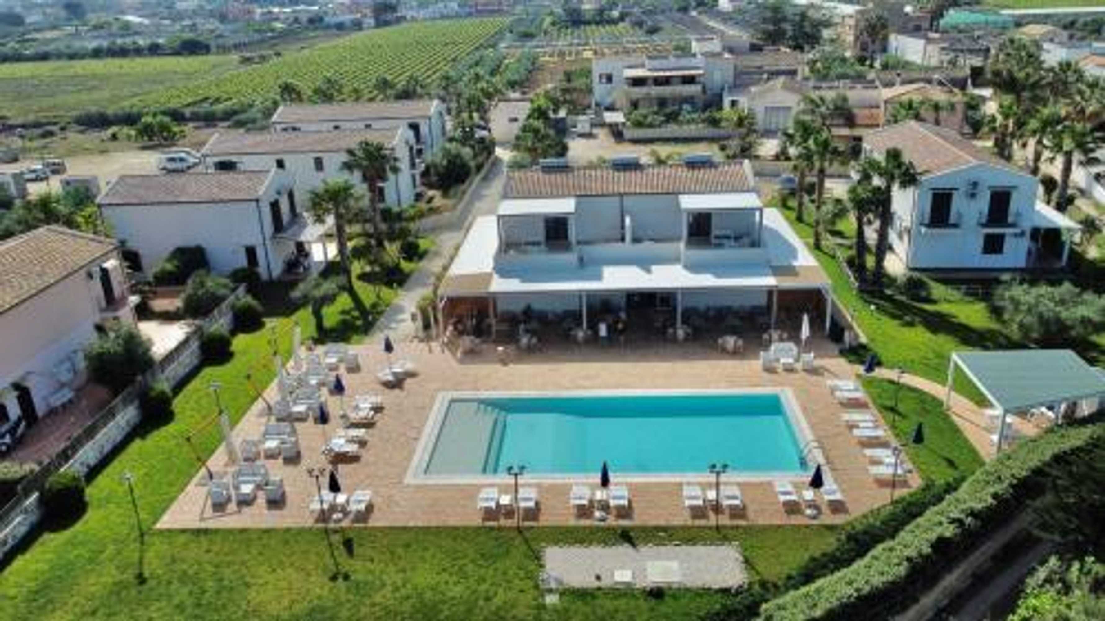 Gift card for Oasi Guzzetta Hotel&case Vacanze Gift card for Oasi Guzzetta Hotel&case Vacanze