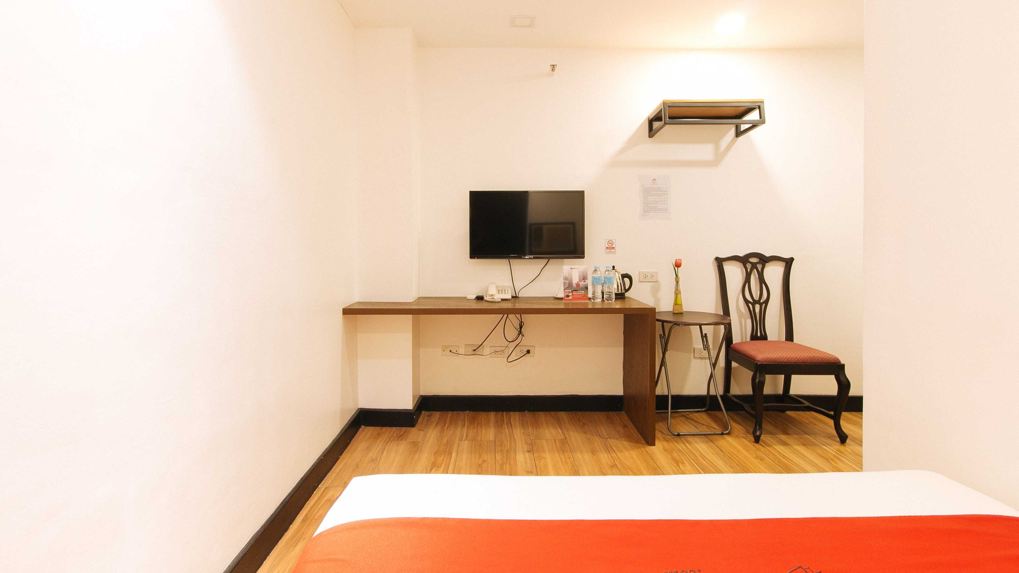 Gift card for Reddoorz Plus at MM Hotel Las Pinas Former Reddoorz Plus Near Bamboo Organ Gift card for Reddoorz Plus at MM Hotel Las Pinas Former Reddoorz Plus Near Bamboo Organ