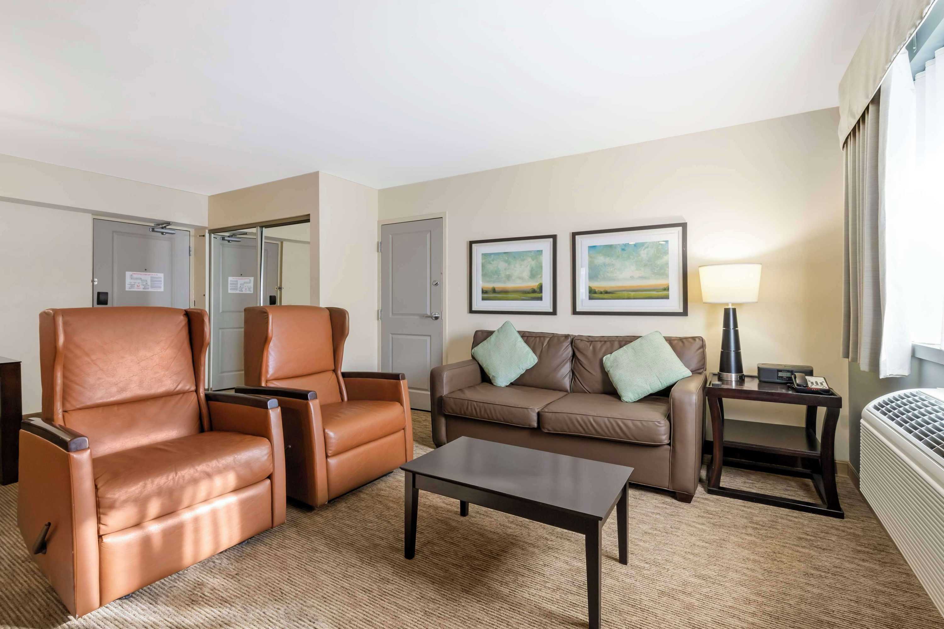Gift card for Best Western Plus Inntowner Madison Gift card for Best Western Plus Inntowner Madison