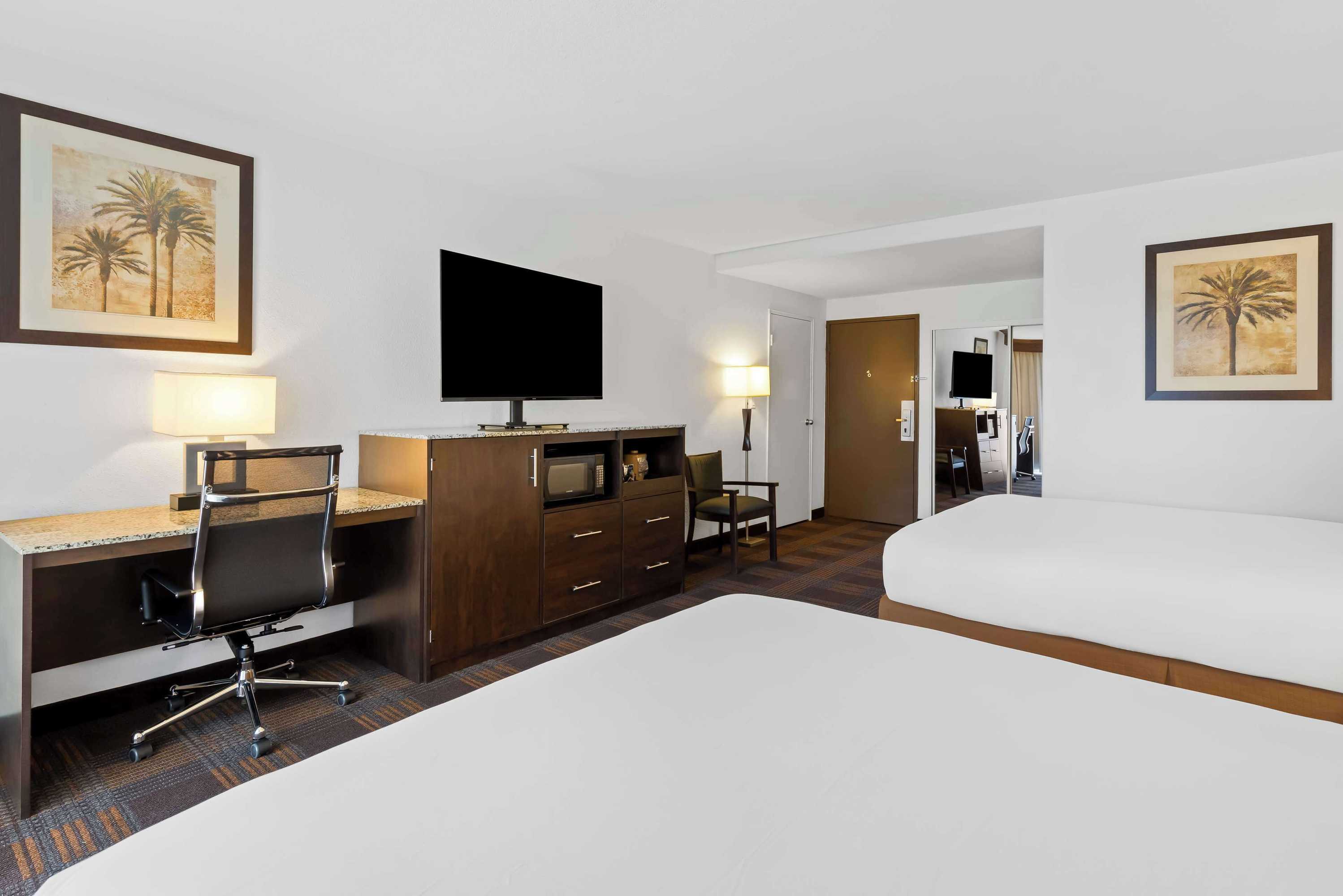 Gift card for Best Western Date Tree Hotel Gift card for Best Western Date Tree Hotel