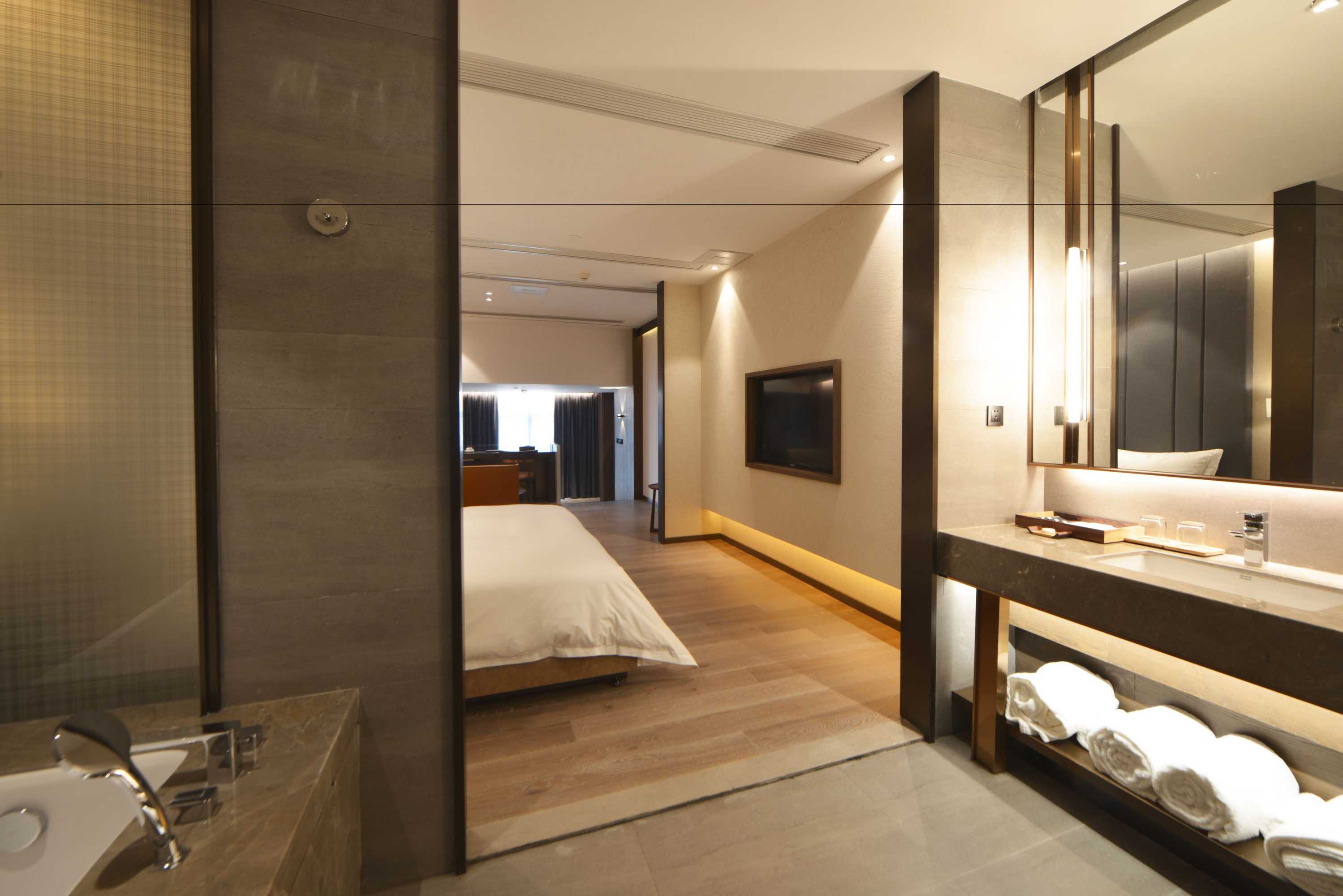 Gift card for Kuanrong Luxury Suites Hotel - Daping Times Square Gift card for Kuanrong Luxury Suites Hotel - Daping Times Square