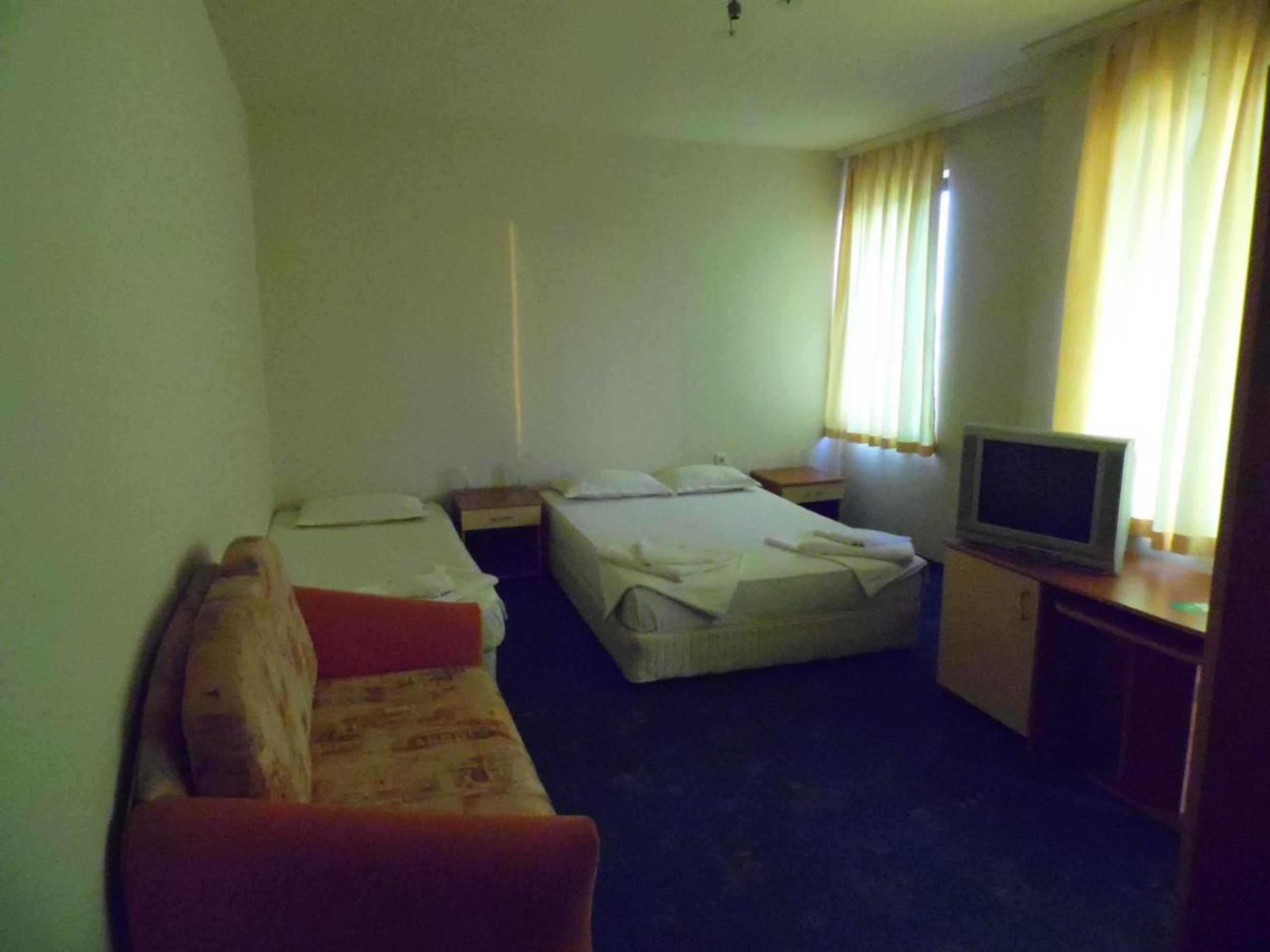 Gift card for Hotel Amigos