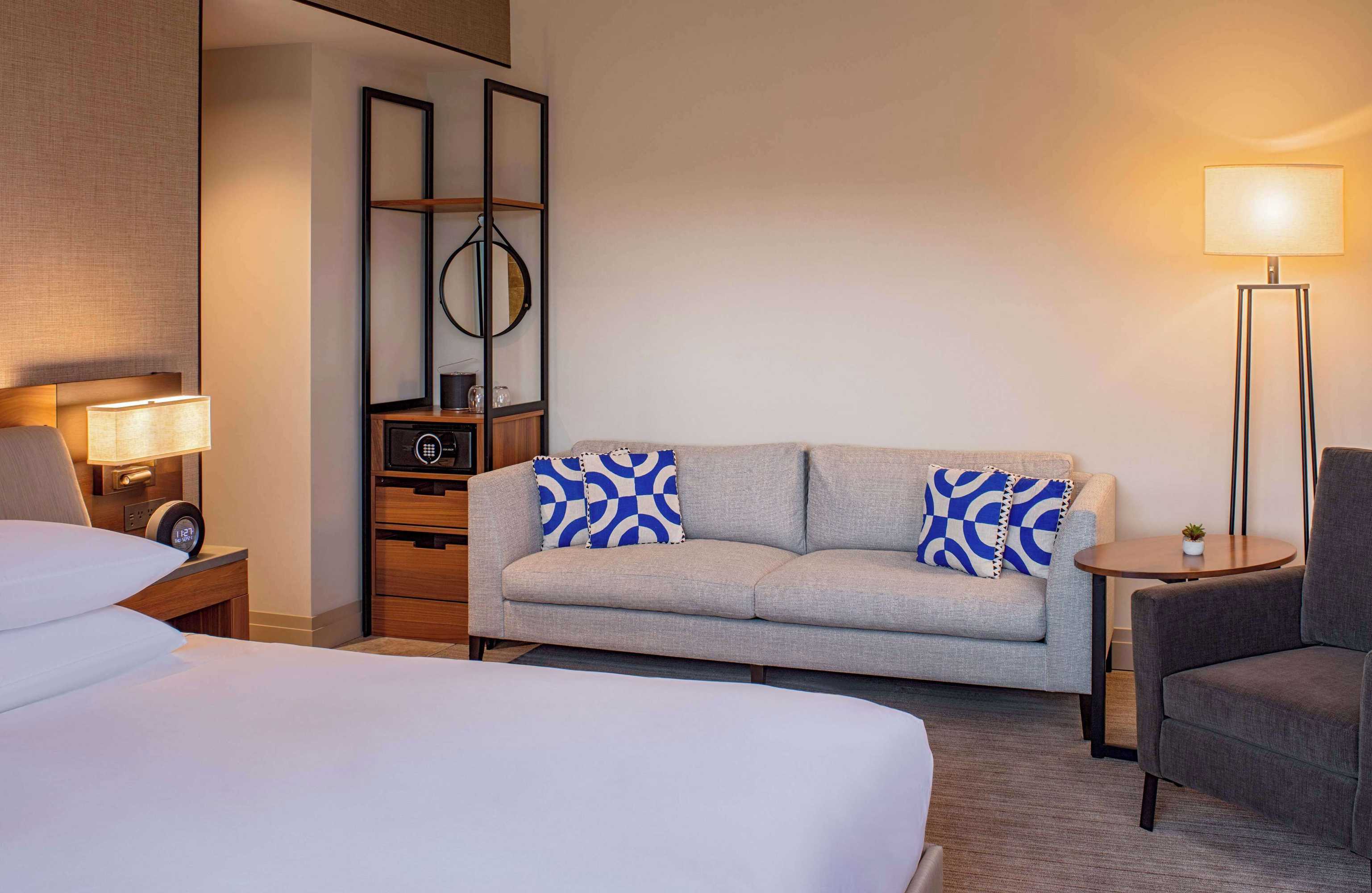 Gift card for Hyatt Regency Lake Washington at Seattle’s Southport Gift card for Hyatt Regency Lake Washington at Seattle’s Southport