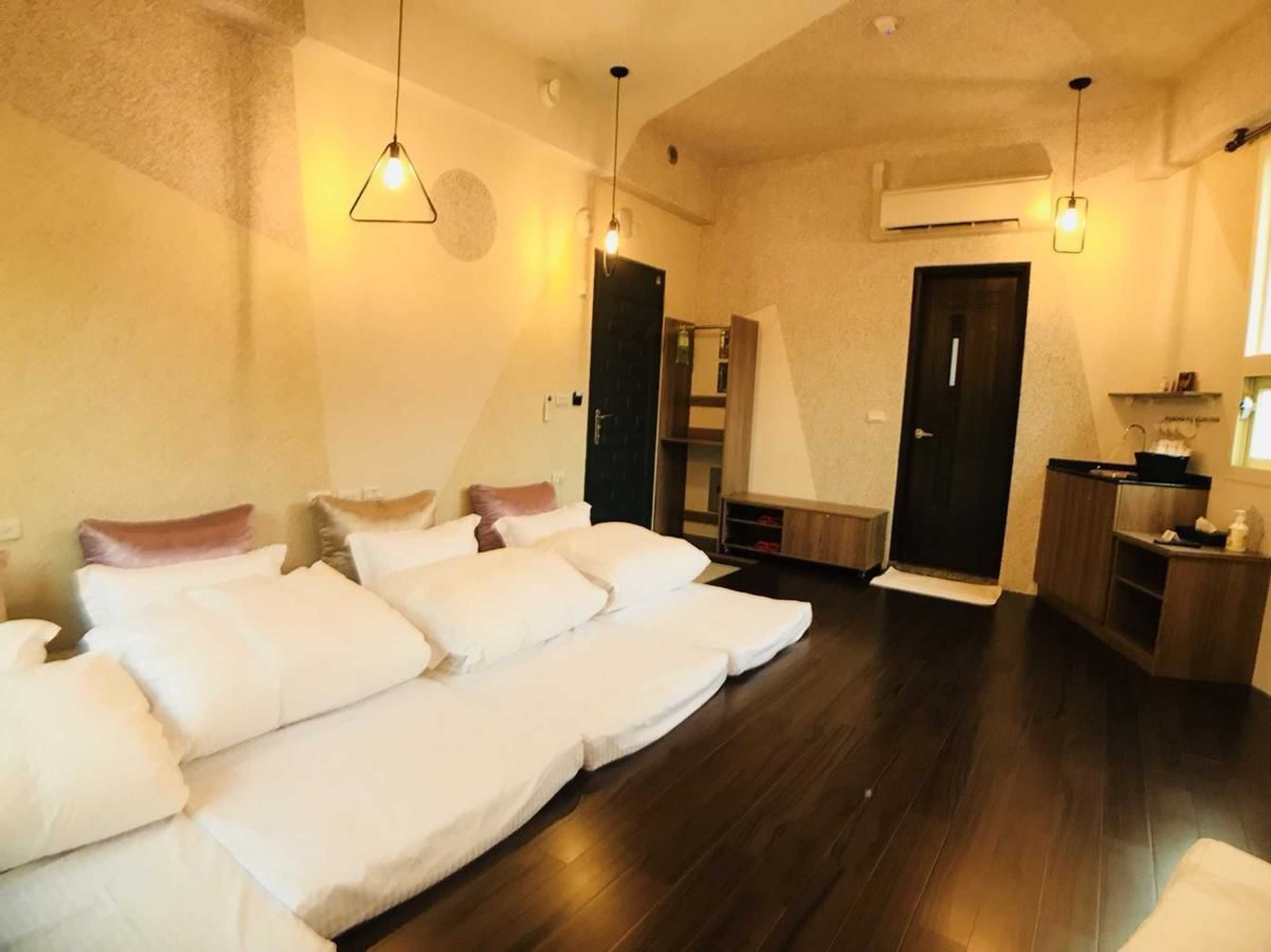 Gift card for Xitou Bi Xue Shan Lin Homestay Gift card for Xitou Bi Xue Shan Lin Homestay