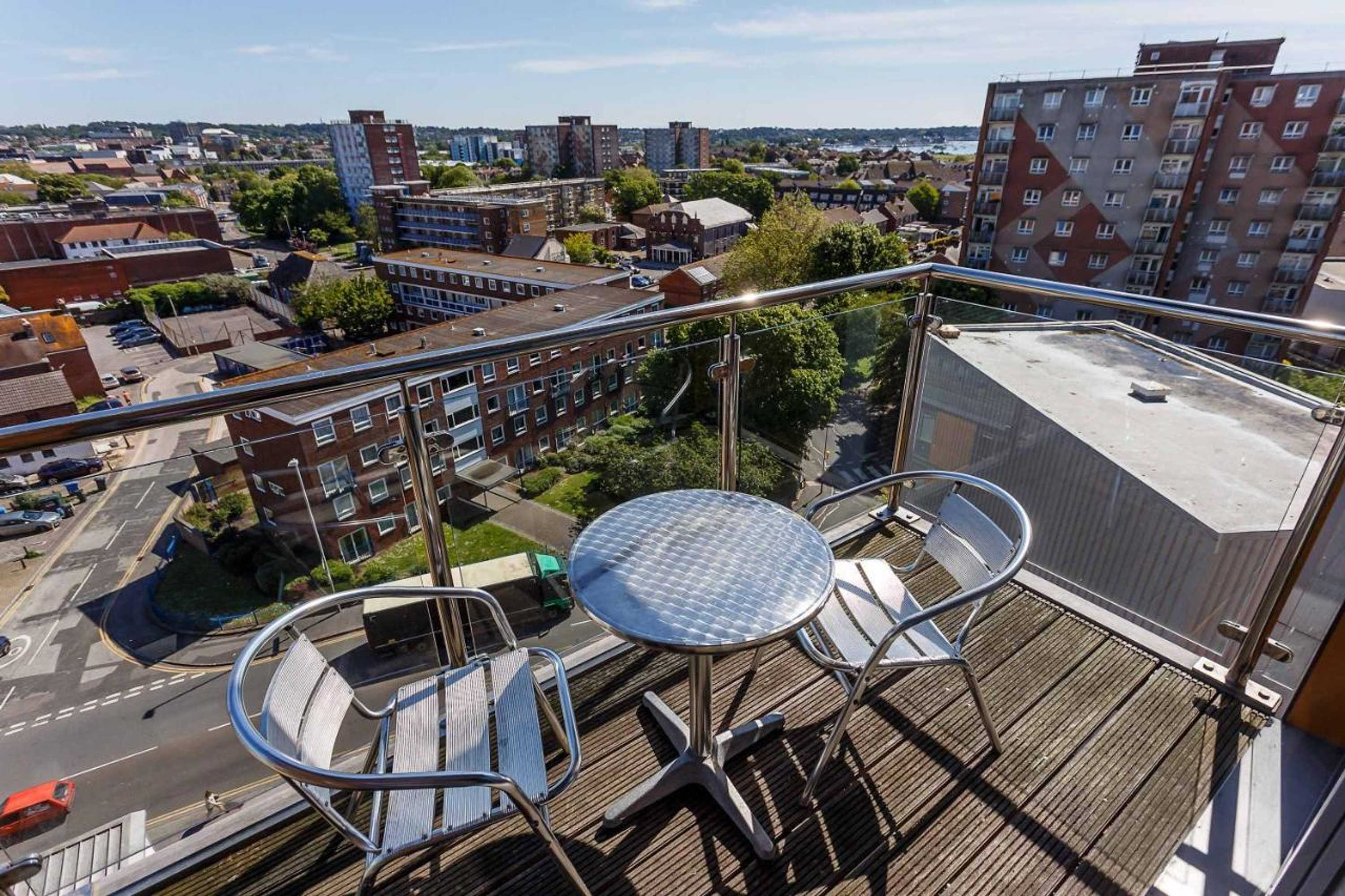 Gift card for Curlew, Poole