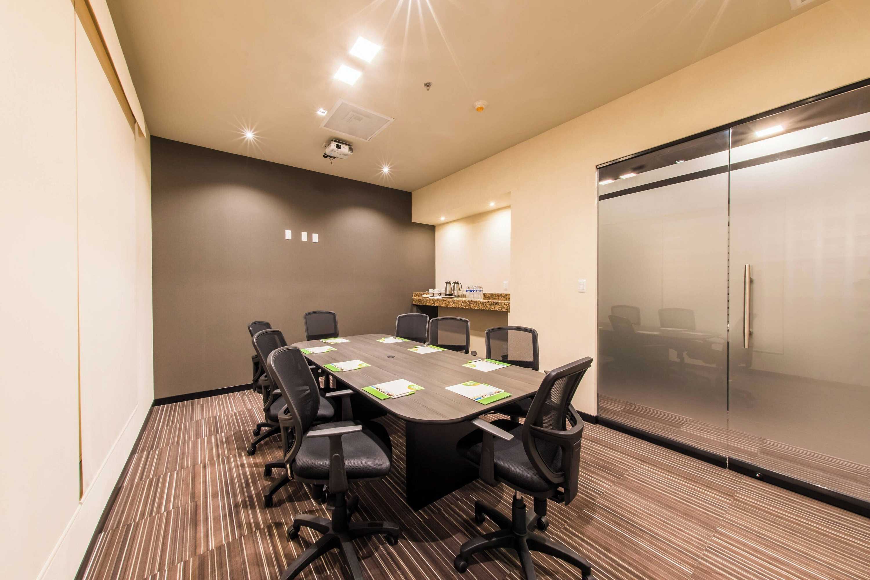 Gift card for Courtyard by Marriott San Luis Potosi Gift card for Courtyard by Marriott San Luis Potosi