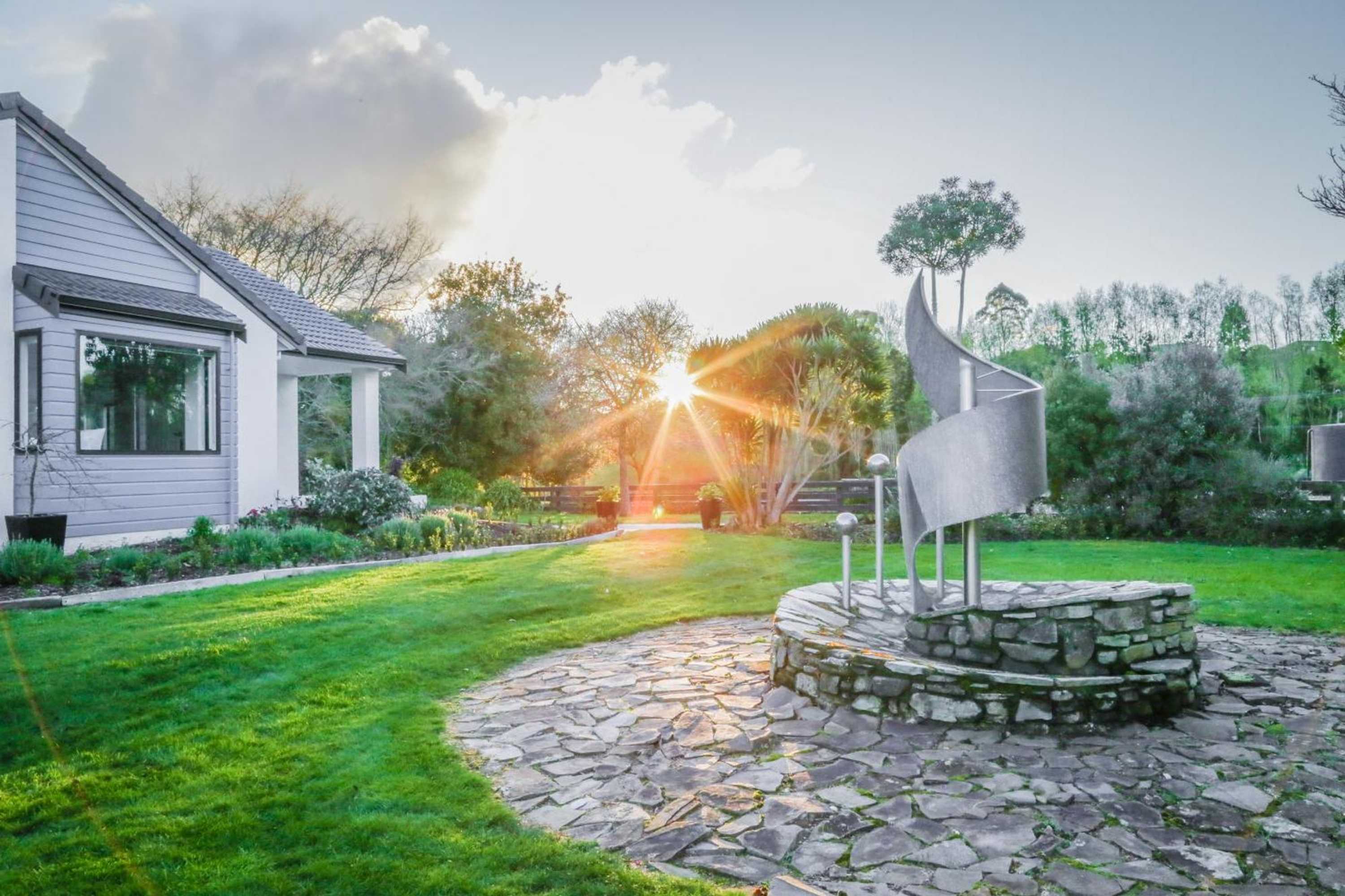Gift card for Lakeview Lodge Karapiro Gift card for Lakeview Lodge Karapiro