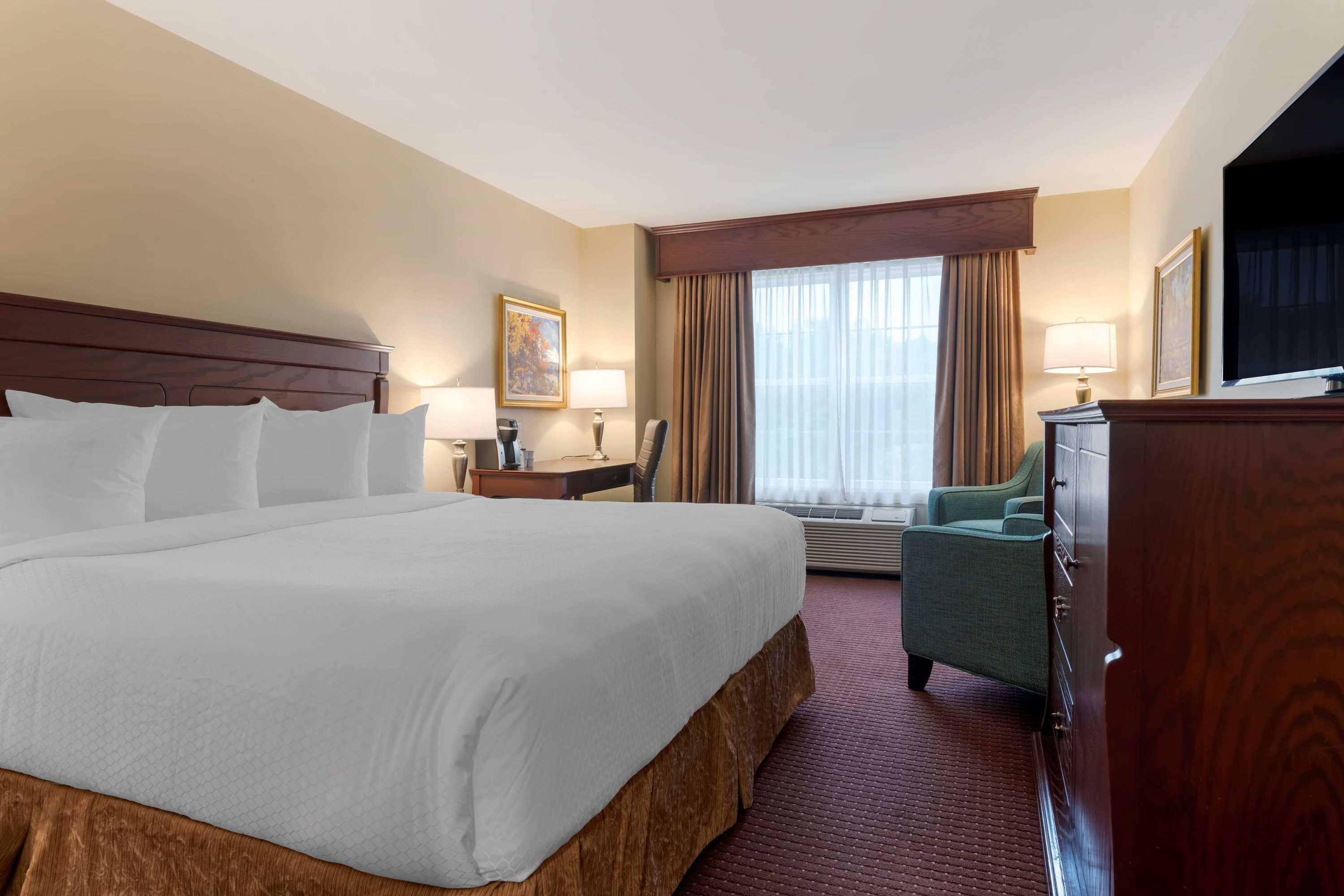 Gift card for Best Western Plus Fredericton Hotel & Suites Gift card for Best Western Plus Fredericton Hotel & Suites