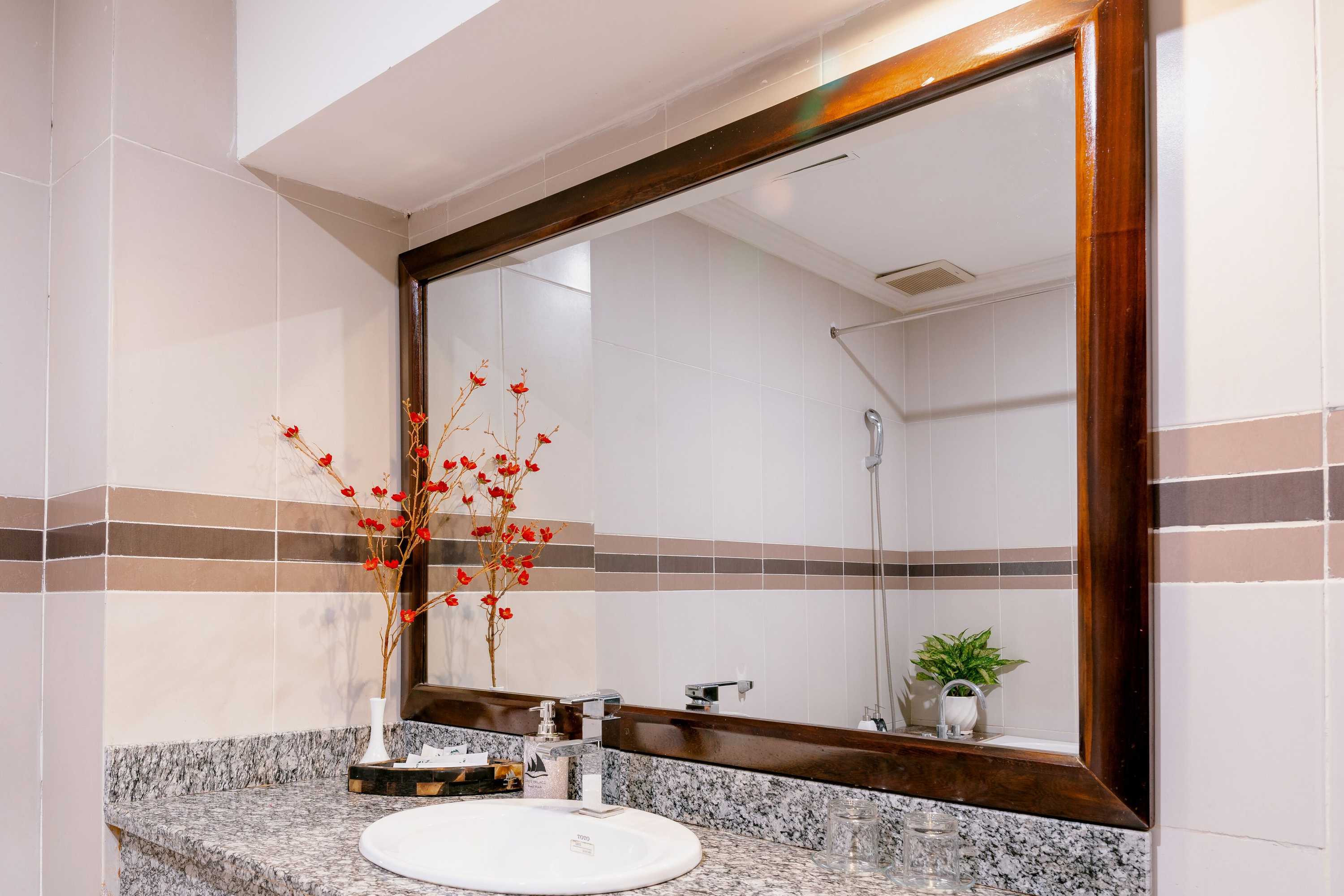 Gift card for White Palace Thai Binh Hotel 1 Gift card for White Palace Thai Binh Hotel 1